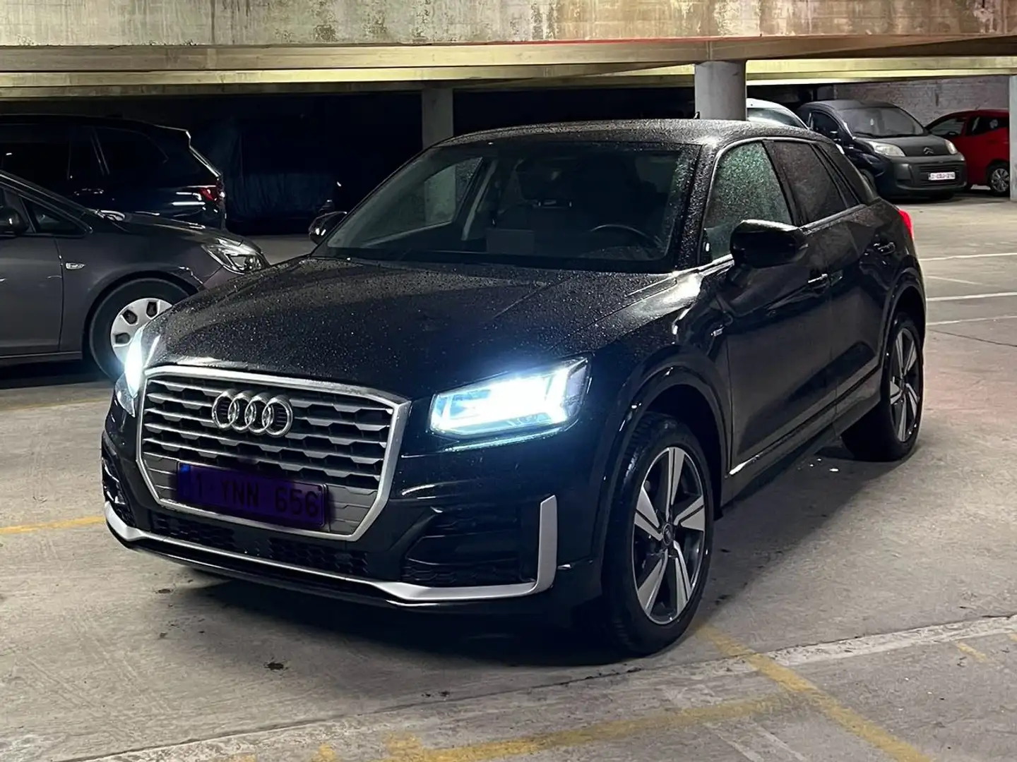 Audi Q2 Q2 30 TFSI sport Zwart - 2