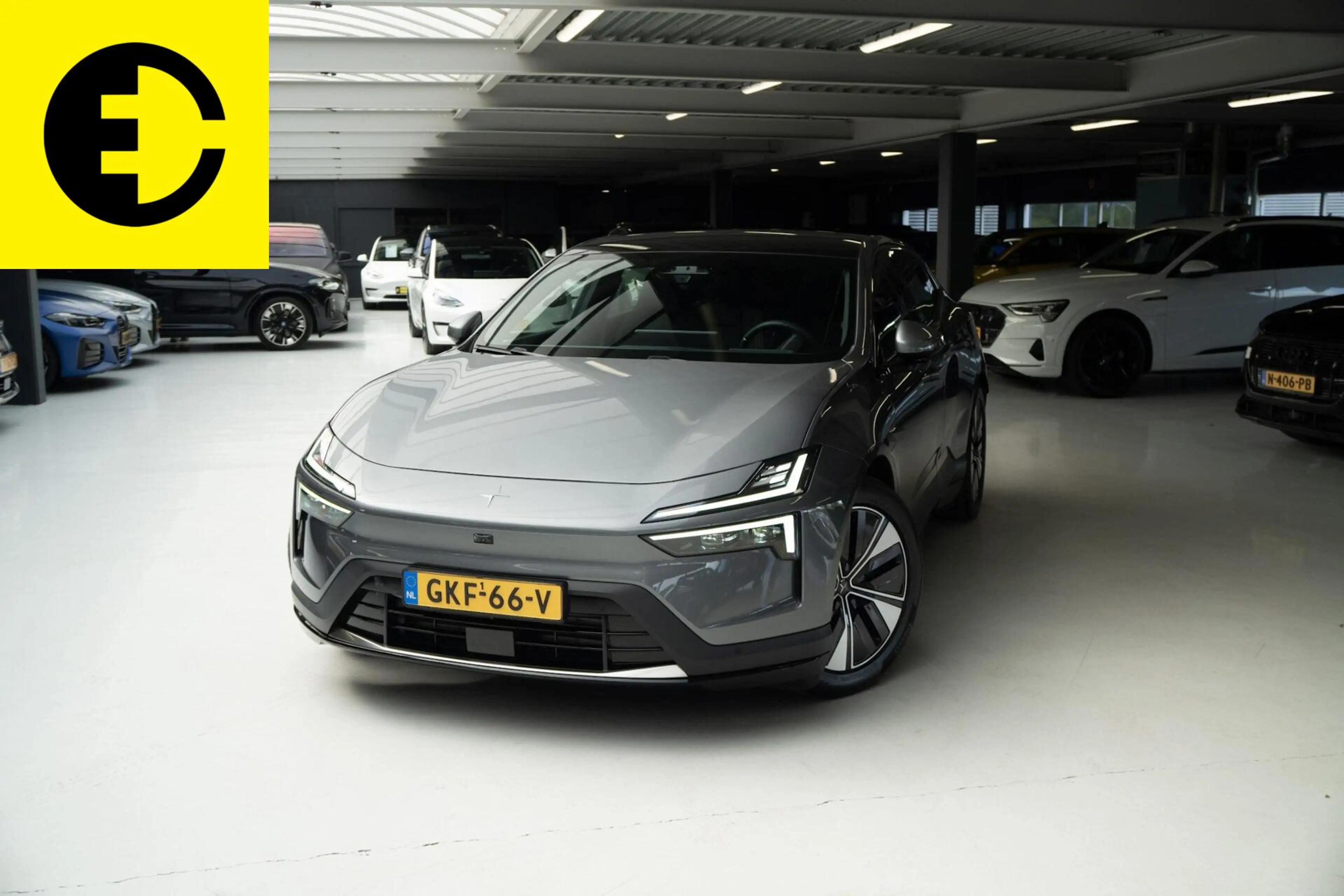 Polestar 4 Long Range Single motor 100 kWh | SOH 99,5% | Pano — photo 8