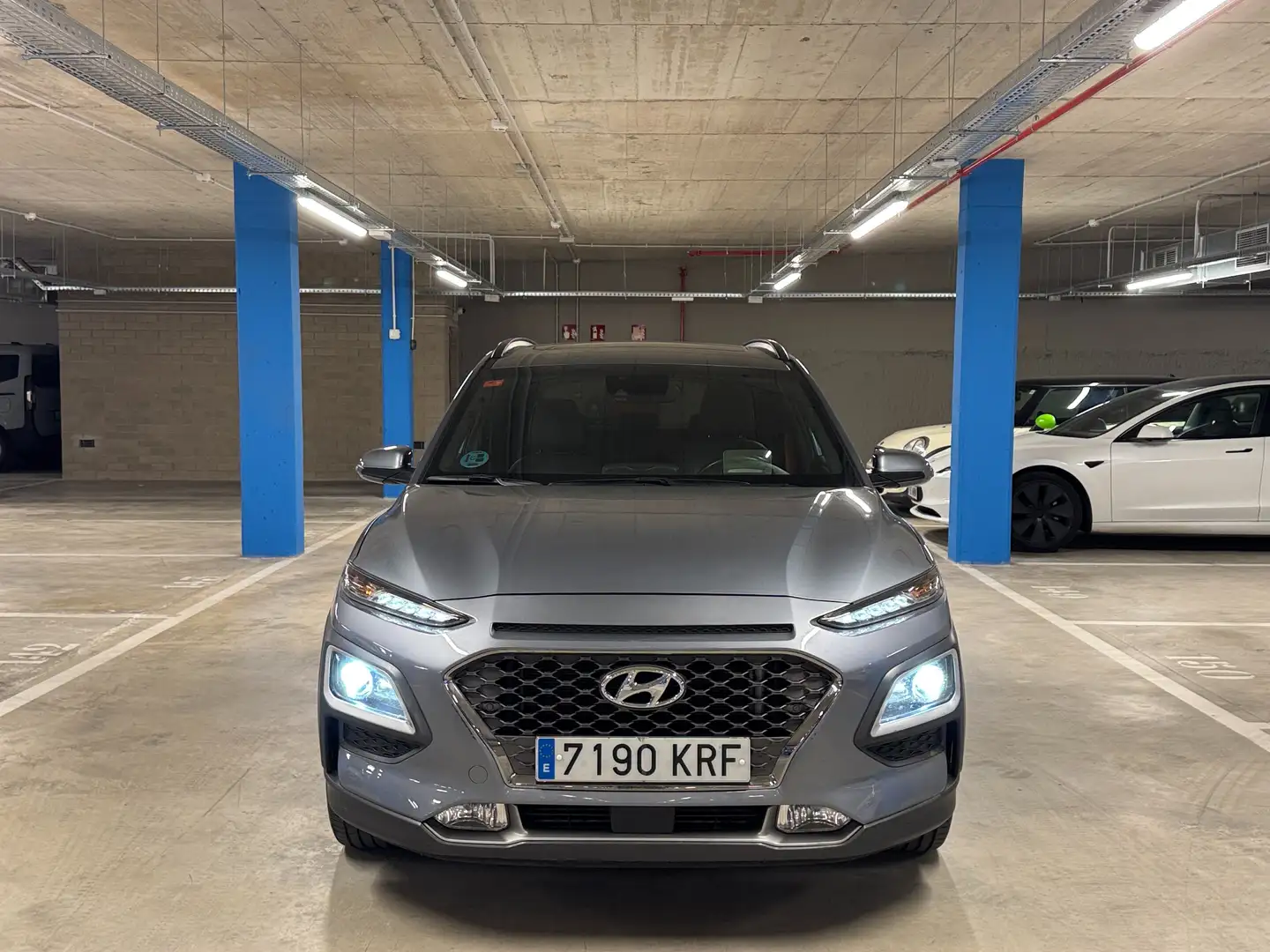 Hyundai KONA Kona 1.6 TGDI Style Sky DT 4x4 Style Sky Plateado - 1