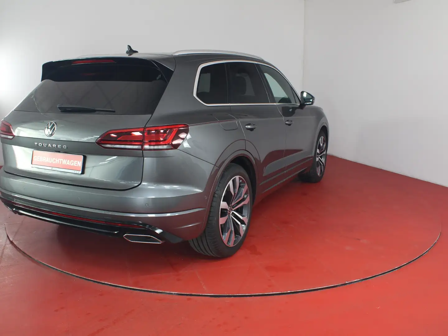 Volkswagen Touareg R-Line 3.0TSI 534,-ohne Anzahlung Pano Standh Luf Grau - 2