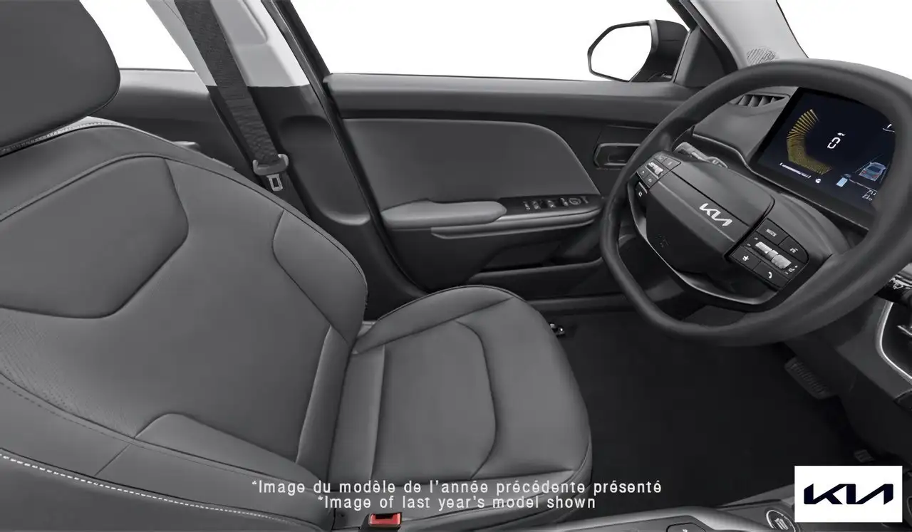 Kia K4 снимка Kia K4