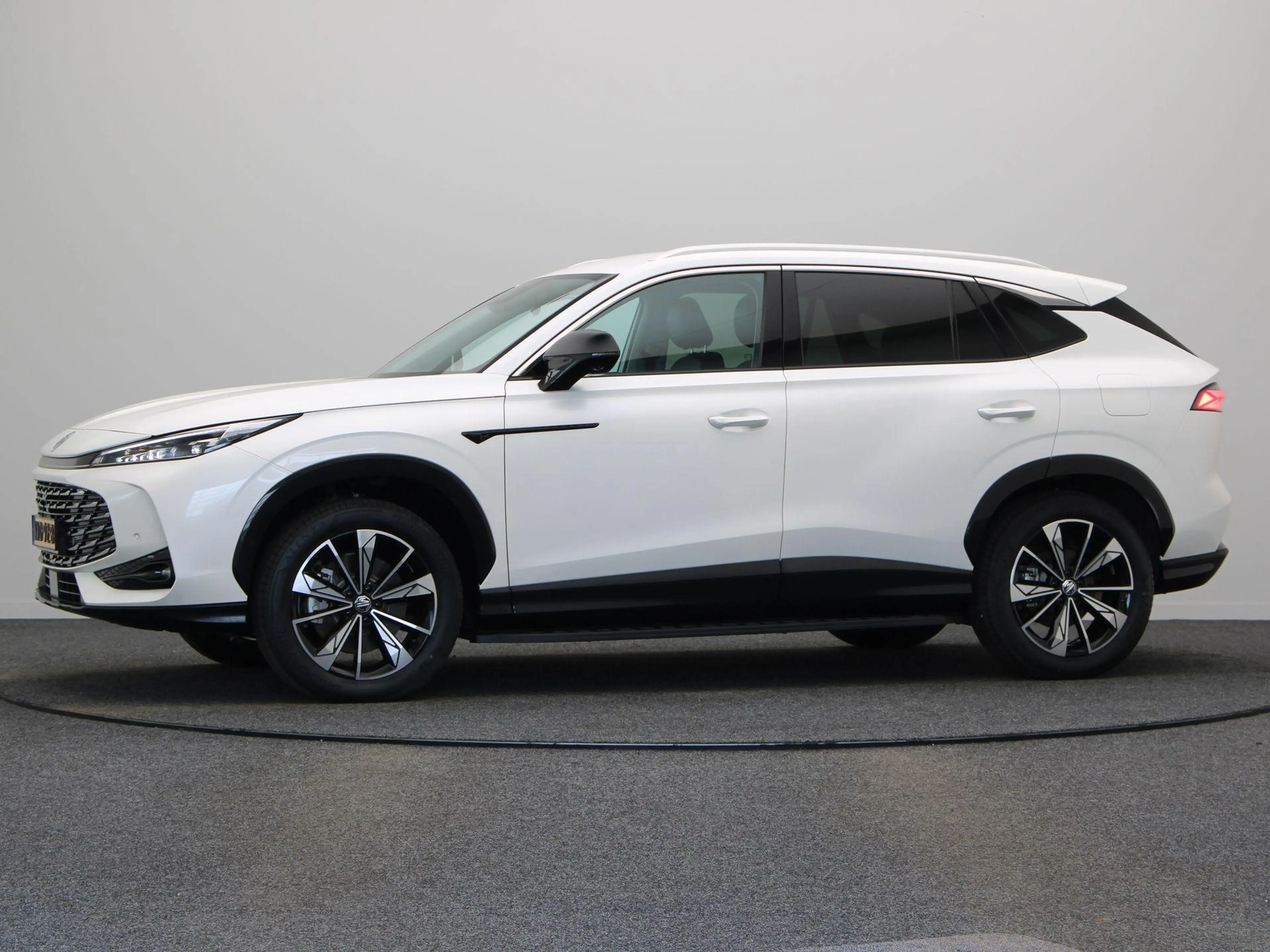 MG HS MG PHEV 1.5 Luxury | Elektrische Verstelbare Stoel — photo 11