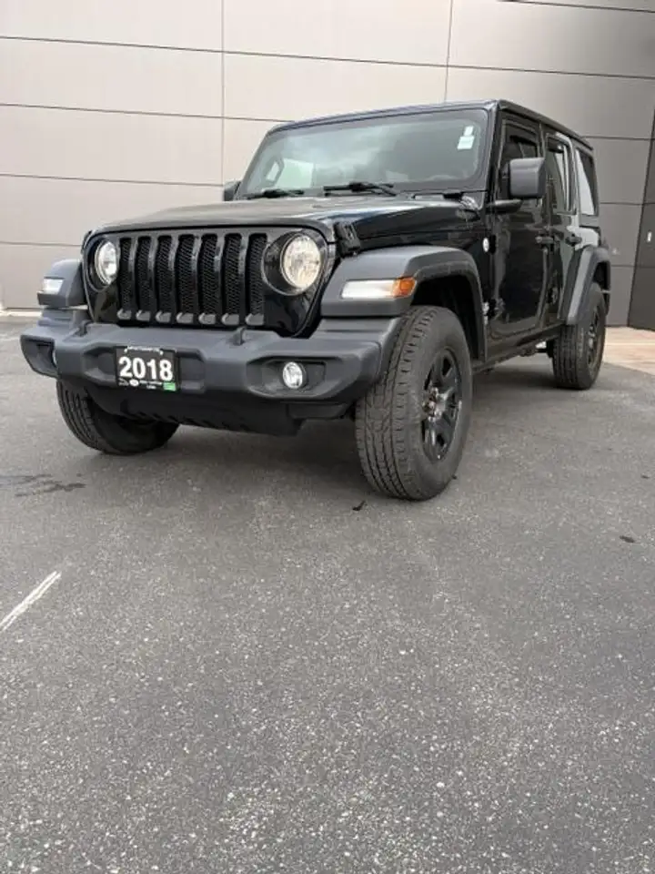 Jeep Wrangler снимка Jeep Wrangler