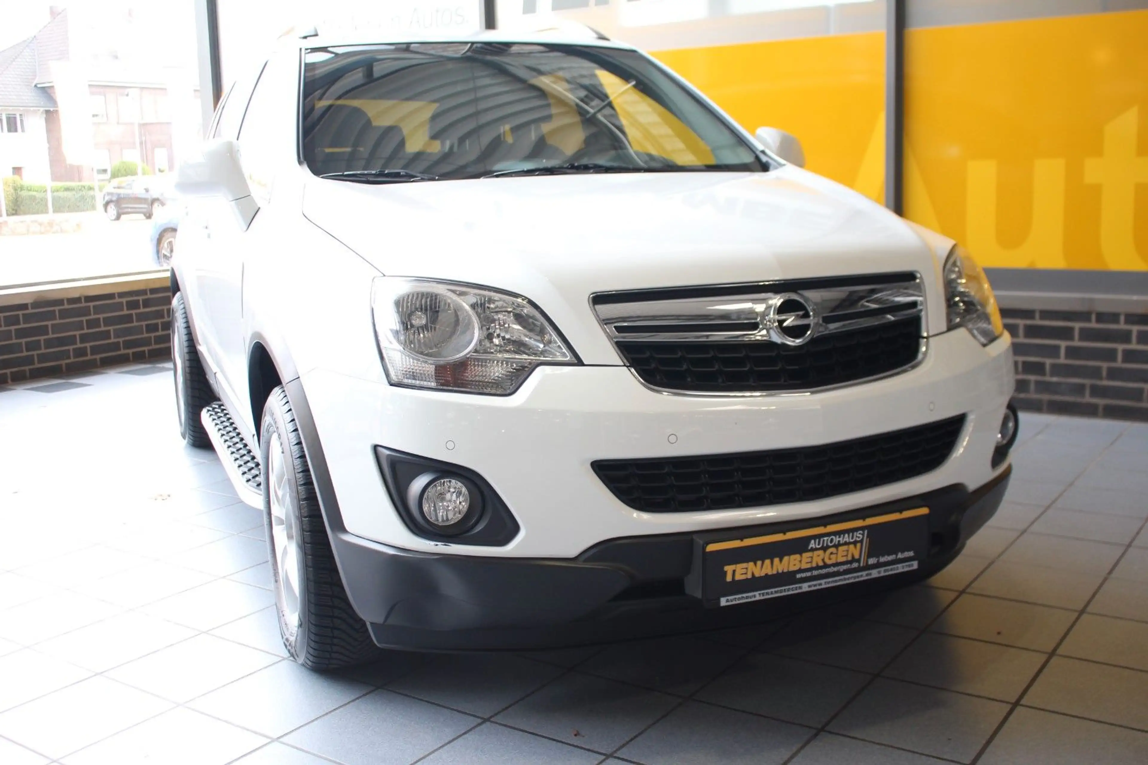 Opel Antara Design Edition 4x2 — photo 2