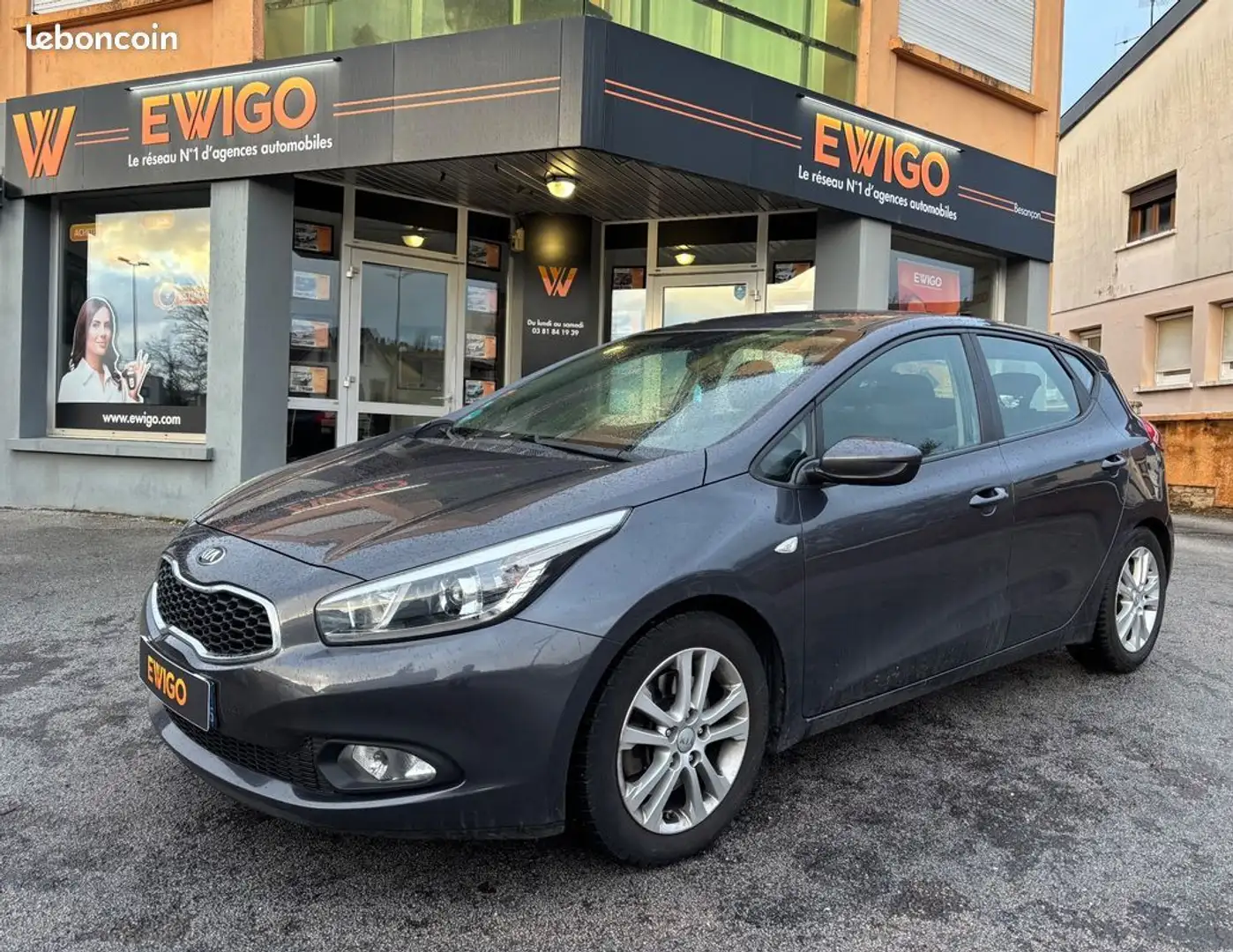 Kia Ceed / cee'd Ceed 1.4 100 motion Gris - 1