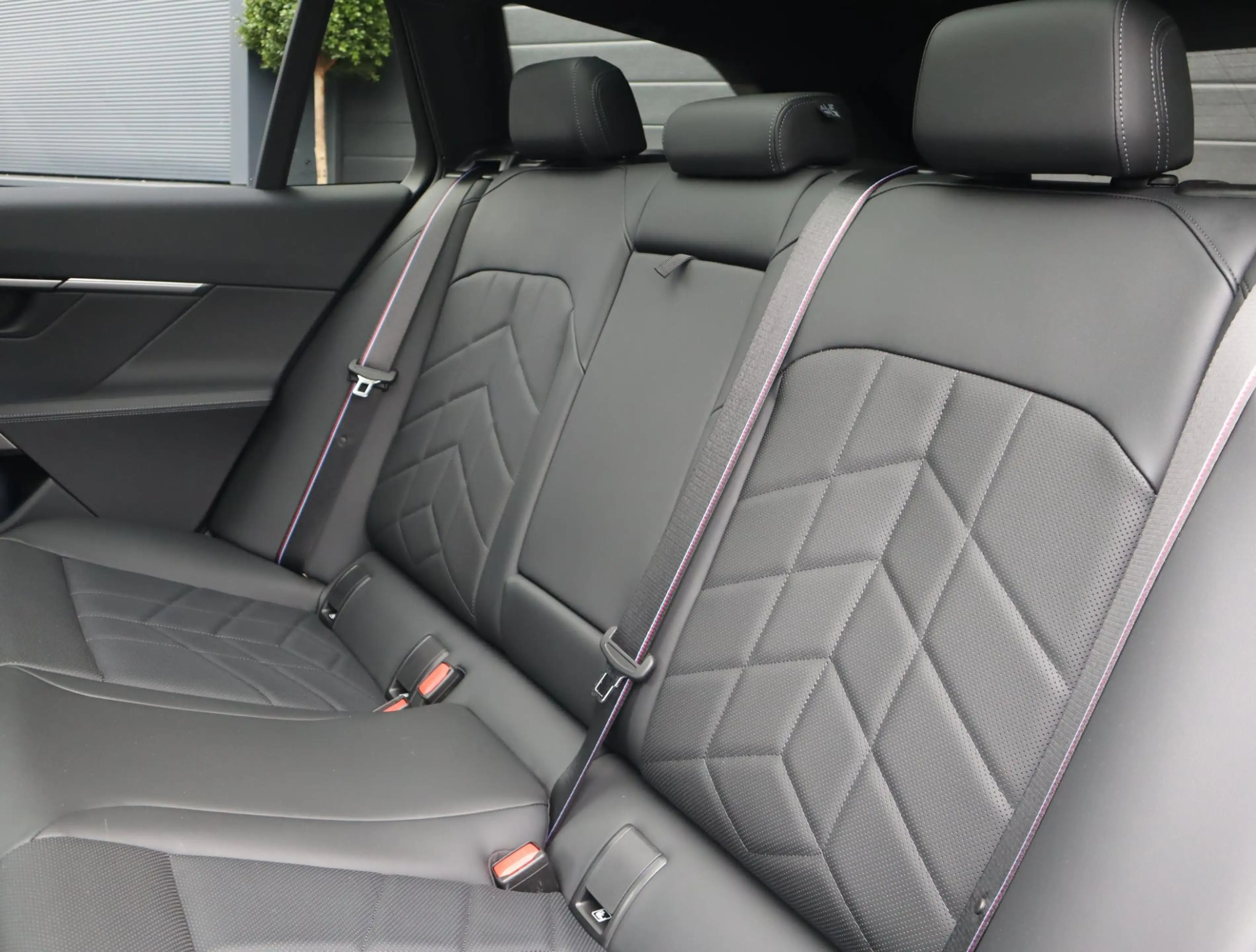 BMW 520 5-serie Touring 520i | Pano | 360 Camera | HUD | T — photo 29