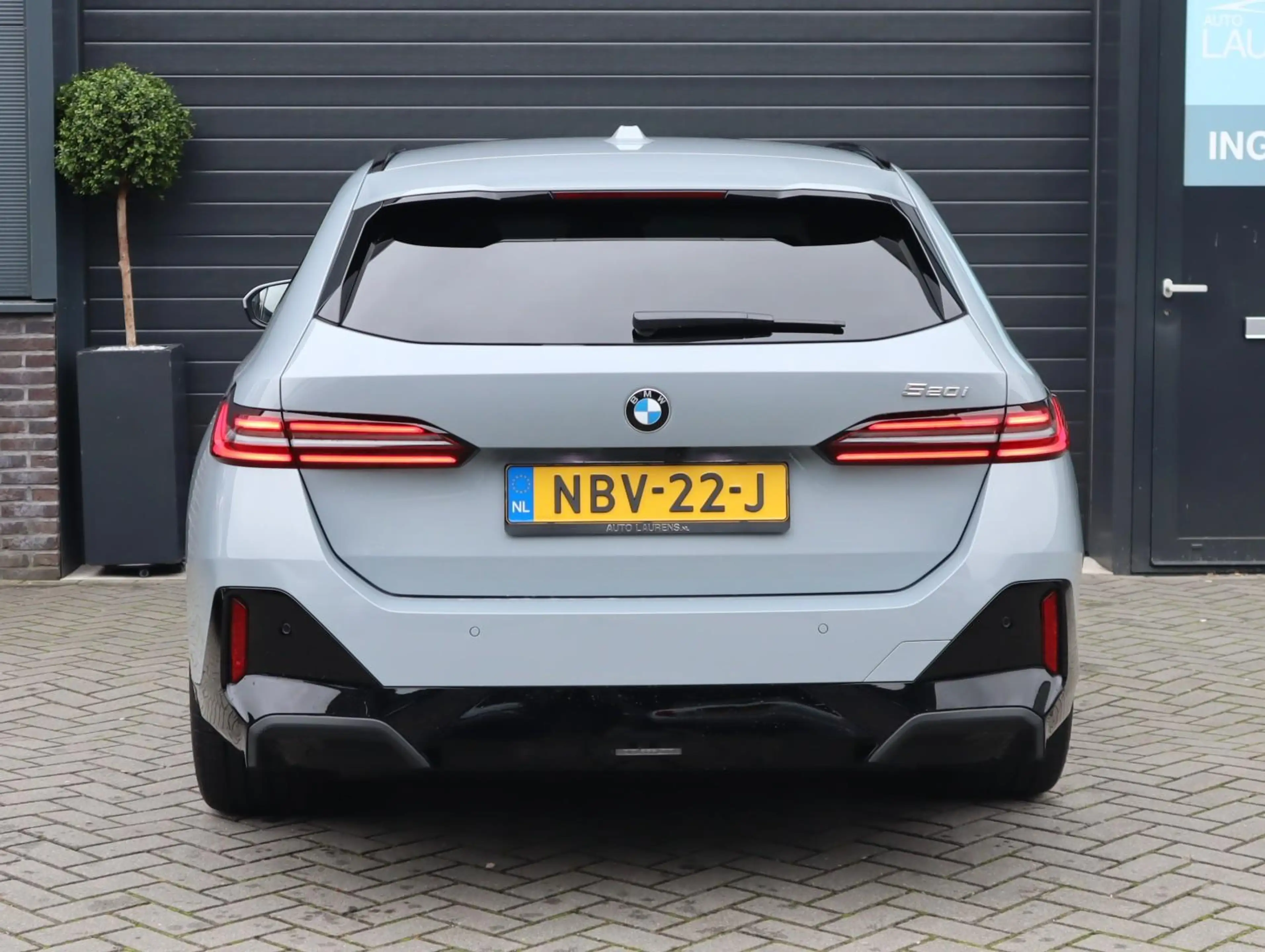 BMW 520 5-serie Touring 520i | Pano | 360 Camera | HUD | T — photo 39