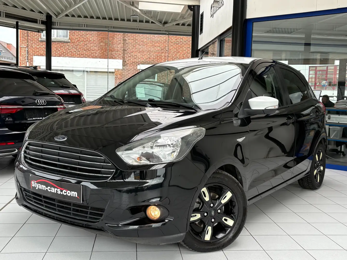 Ford Ka/Ka+ Ka+ 1.2i *BLACK EDITION * PDC * JANTE * SPORT * Noir - 1