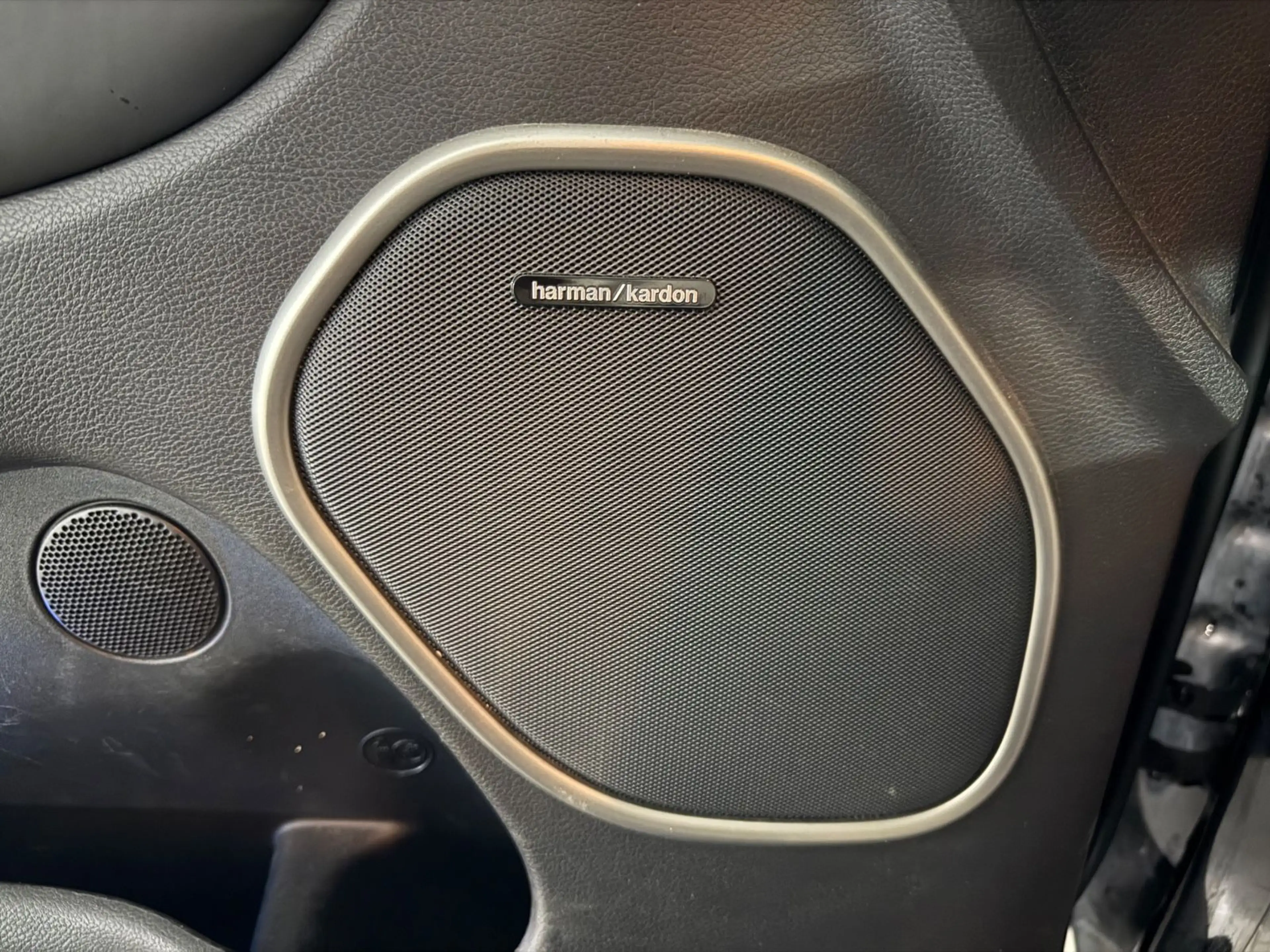 Jeep Grand Cherokee 3.0 CRD Overland — photo 13
