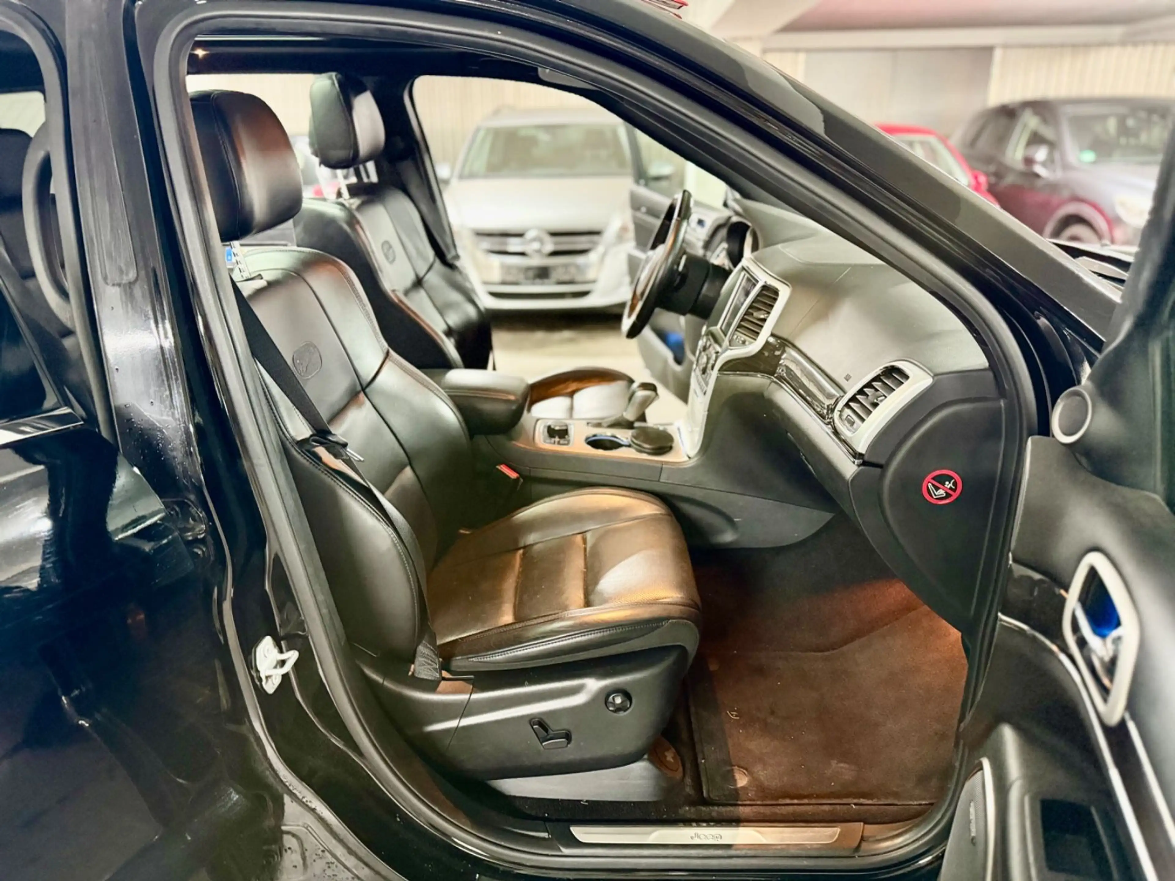 Jeep Grand Cherokee 3.0 CRD Overland — photo 11
