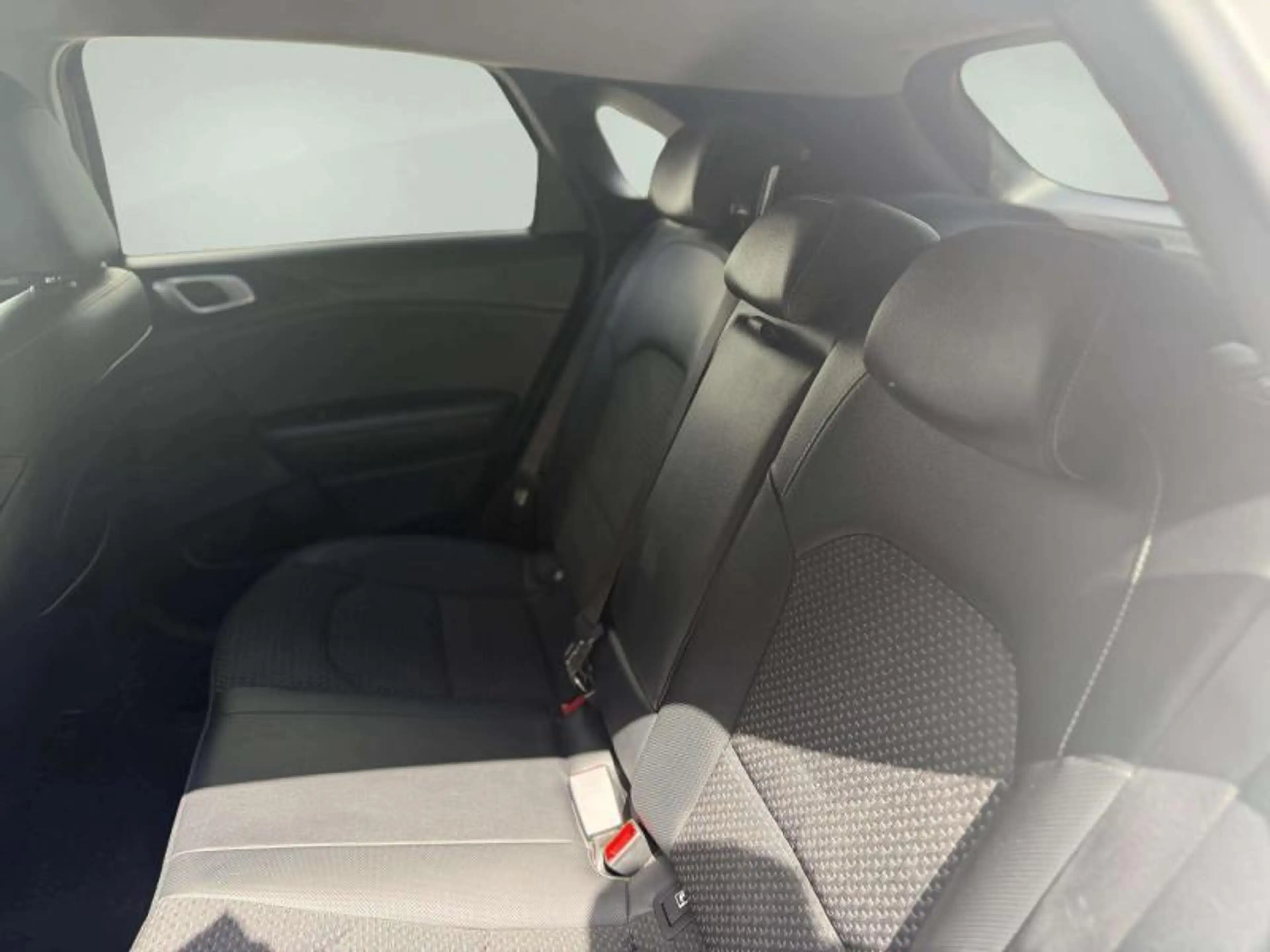 Kia Ceed / cee'd More — photo 11
