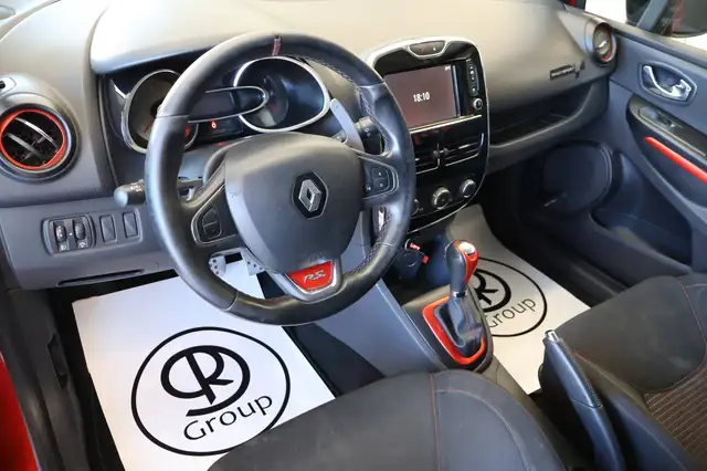Renault Clio view 9