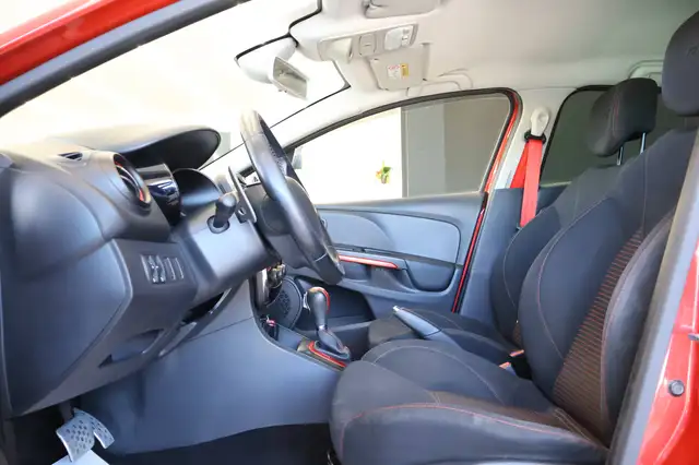 Renault Clio view 10