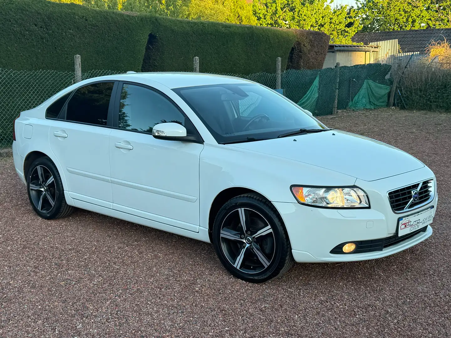 Volvo S40 2.0D 136 cv Momentum Weiß - 2