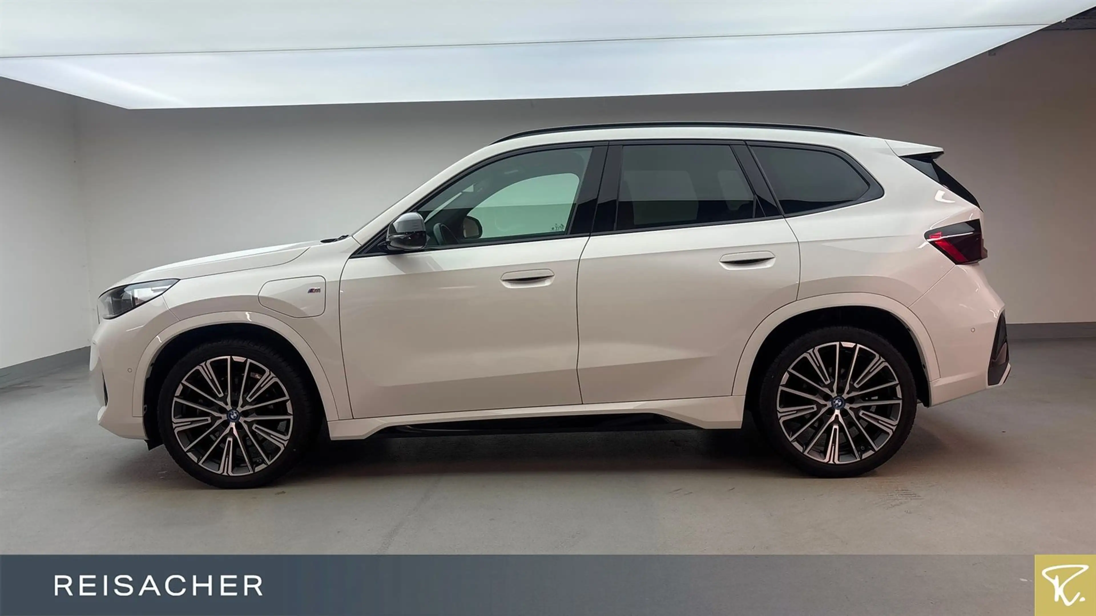 BMW X1 xDrive30e A — photo 9