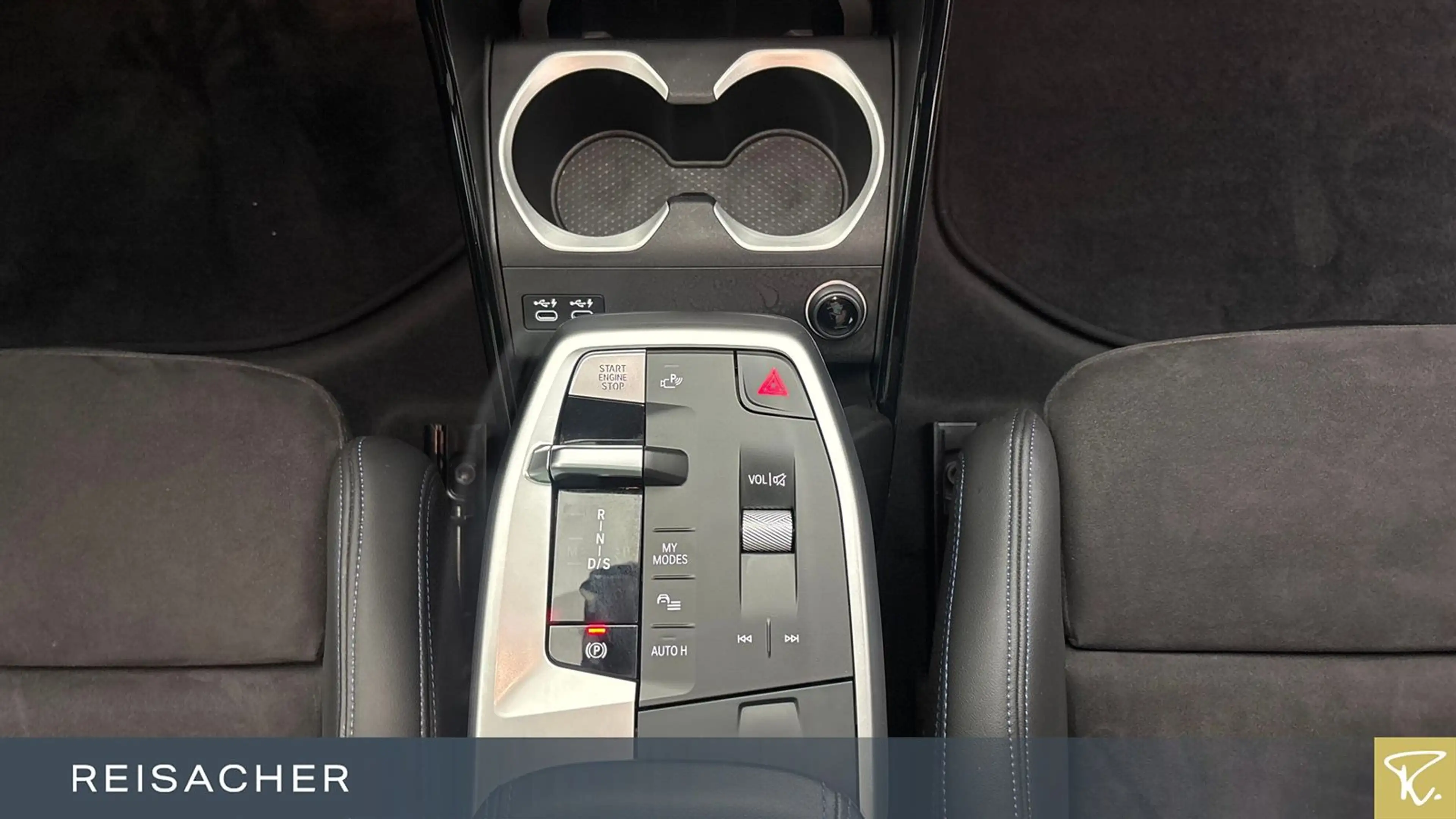 BMW X1 xDrive30e A — photo 11