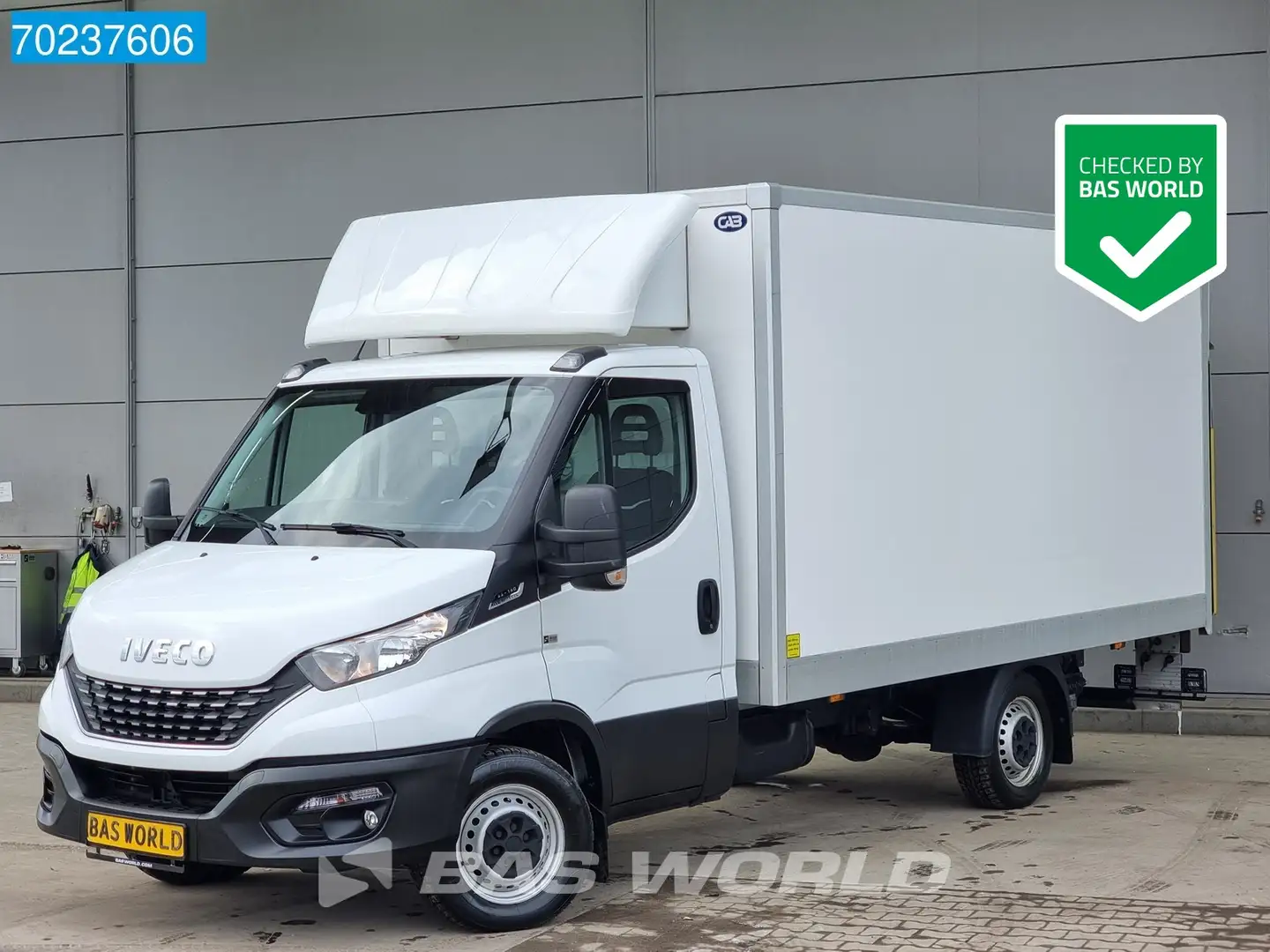 Iveco Daily 35S14 Automaat Laadklep Airco Cruise Zijdeur Camer Wit - 1