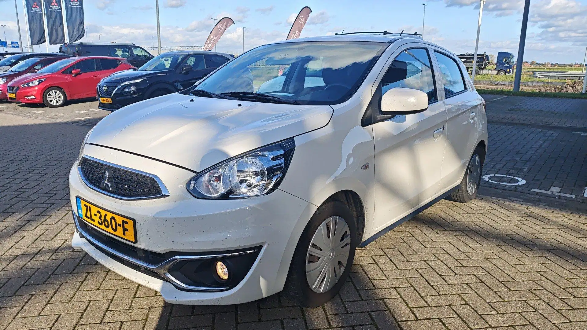 Mitsubishi Space Star 1.0 Cool+ | AIRCO | Blanc - 2