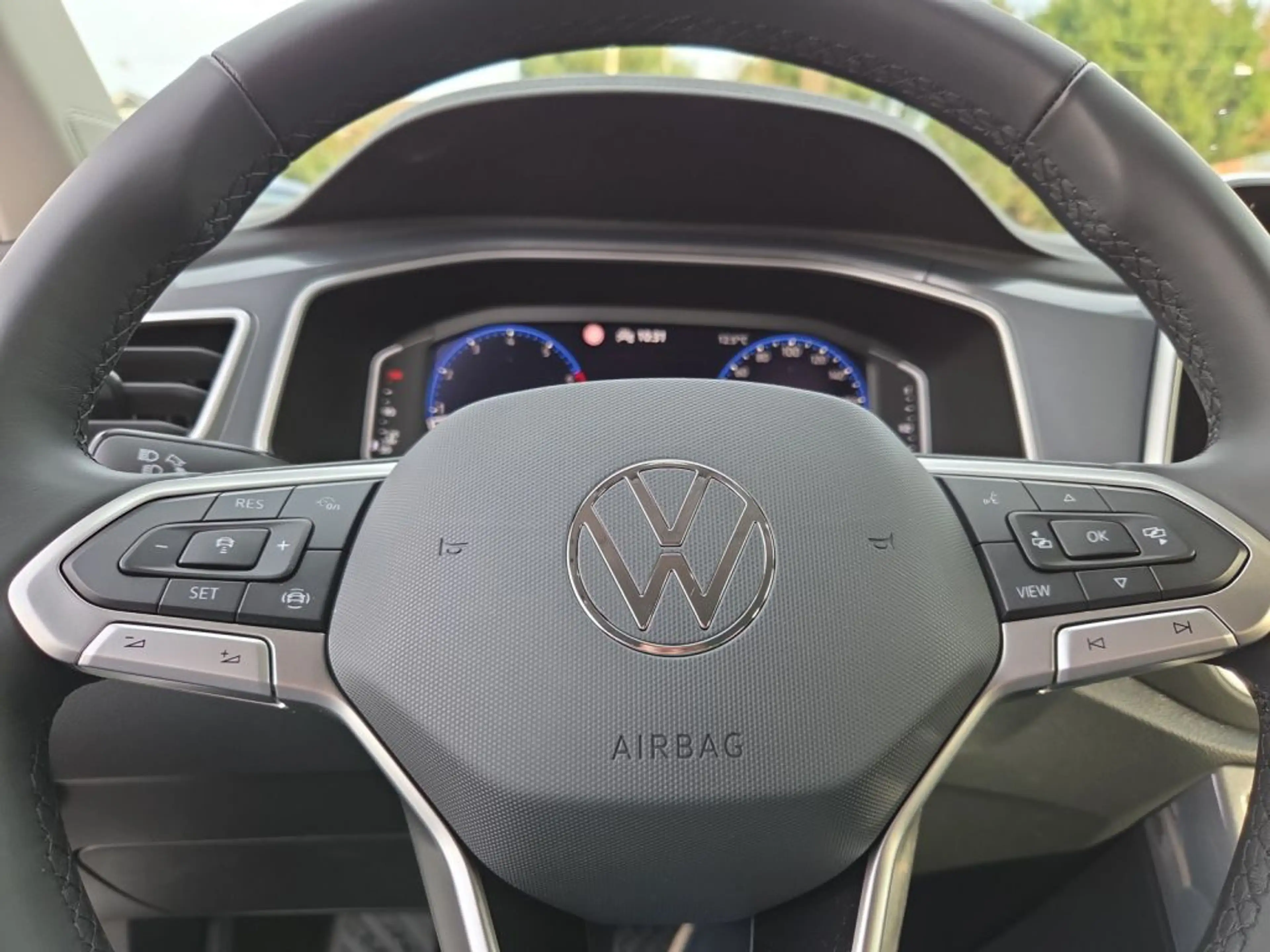 Volkswagen T-Roc 1.5 TSI OPF DSG Style — photo 15
