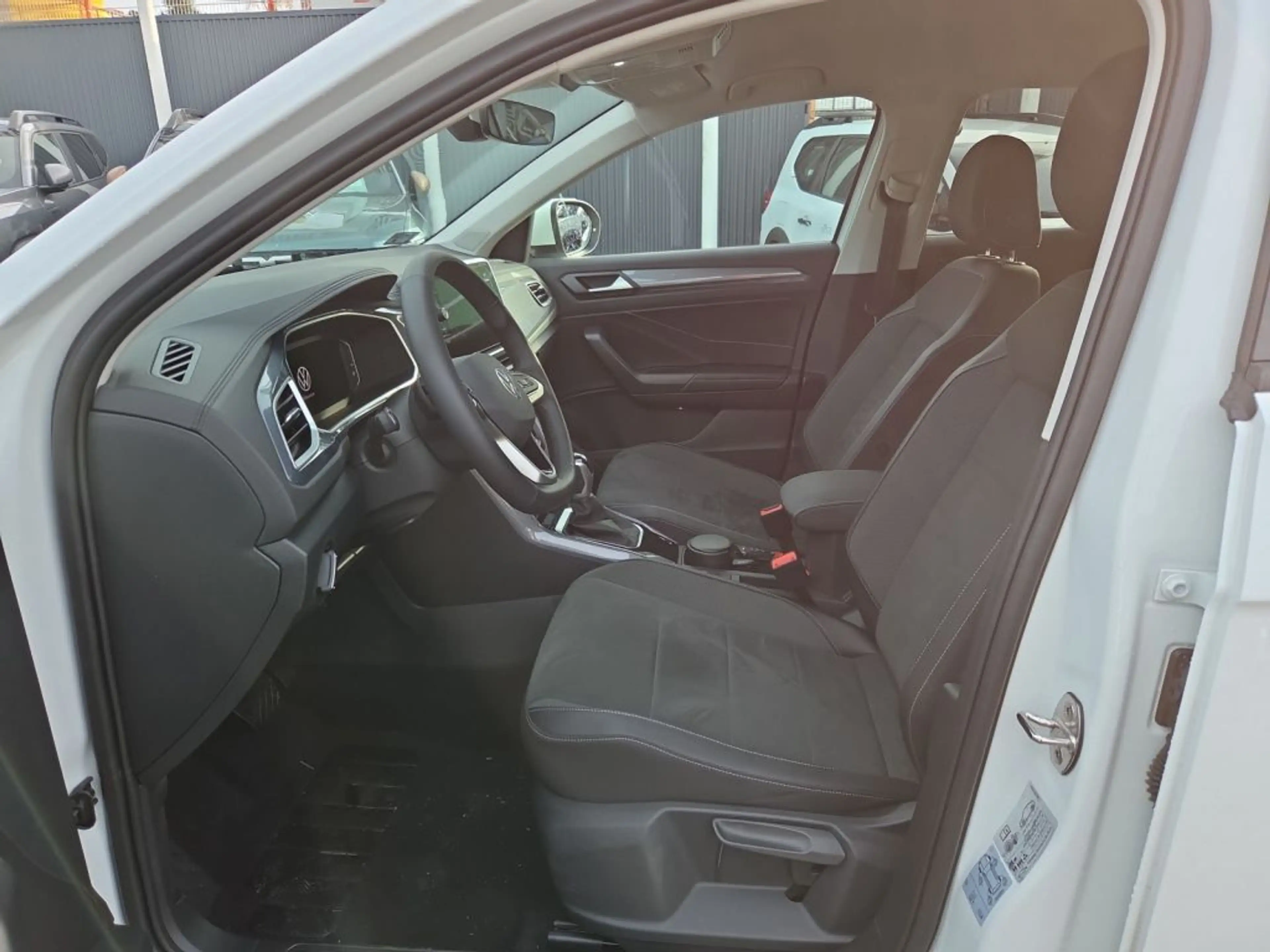Volkswagen T-Roc 1.5 TSI OPF DSG Style — photo 10