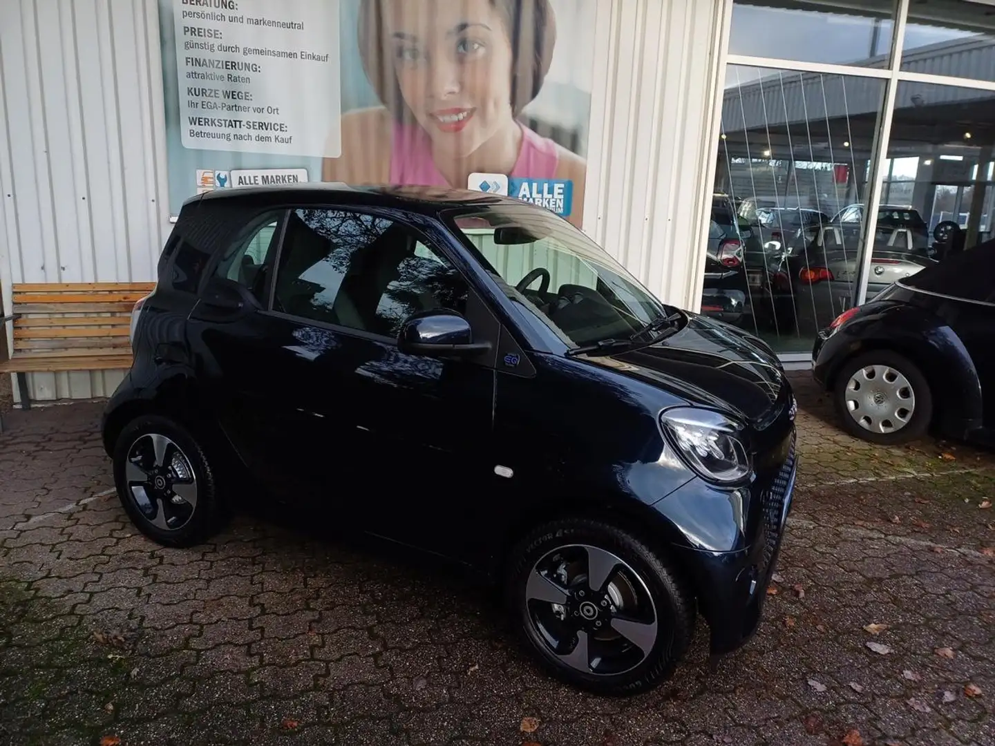 smart forTwo EQ*Exclusive*PANO*PTS*ALU*CAM*MEDIA*LED*SHZ*JBL*22 Blau - 1
