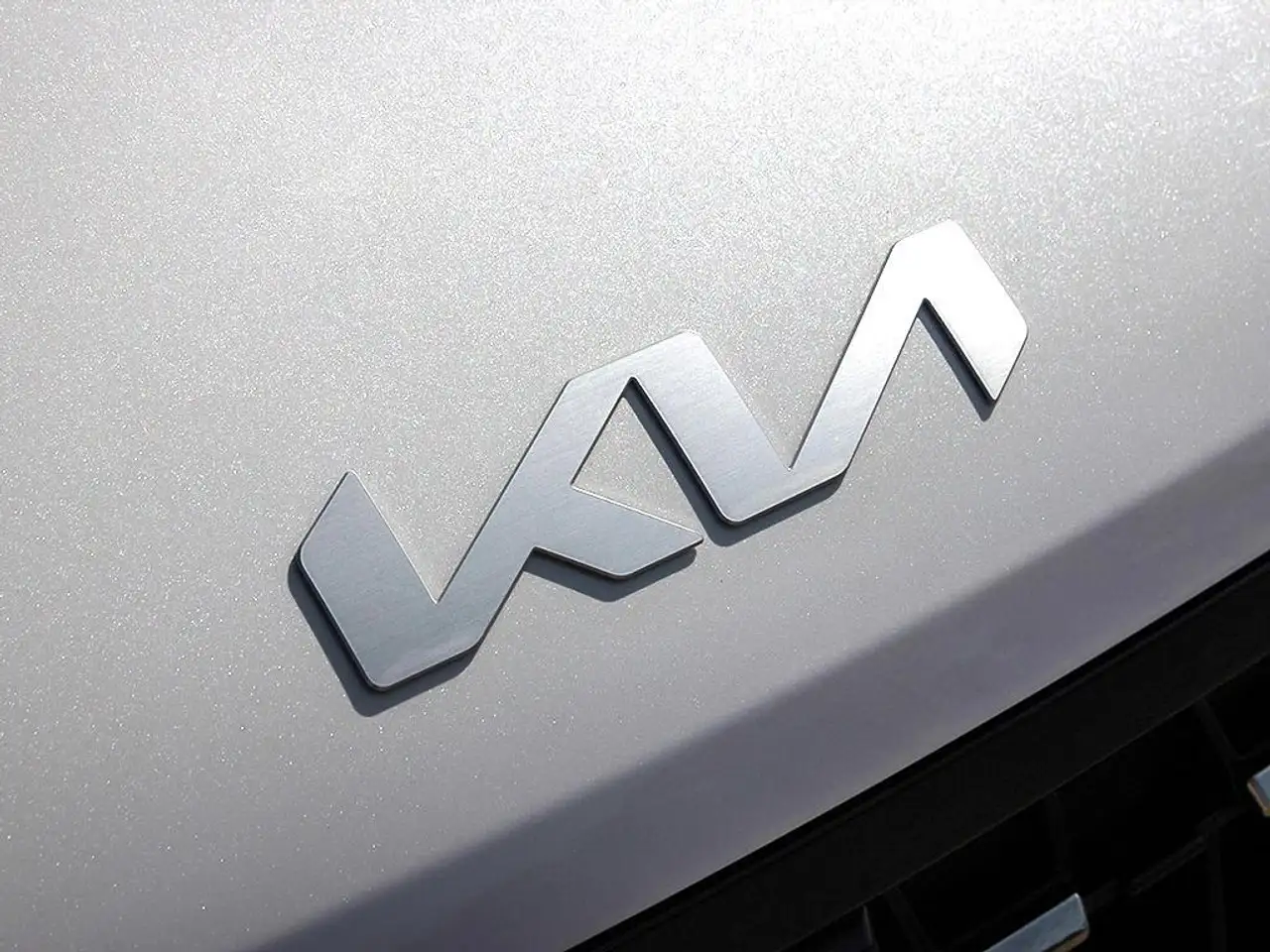 Kia Carnival photo Kia Carnival