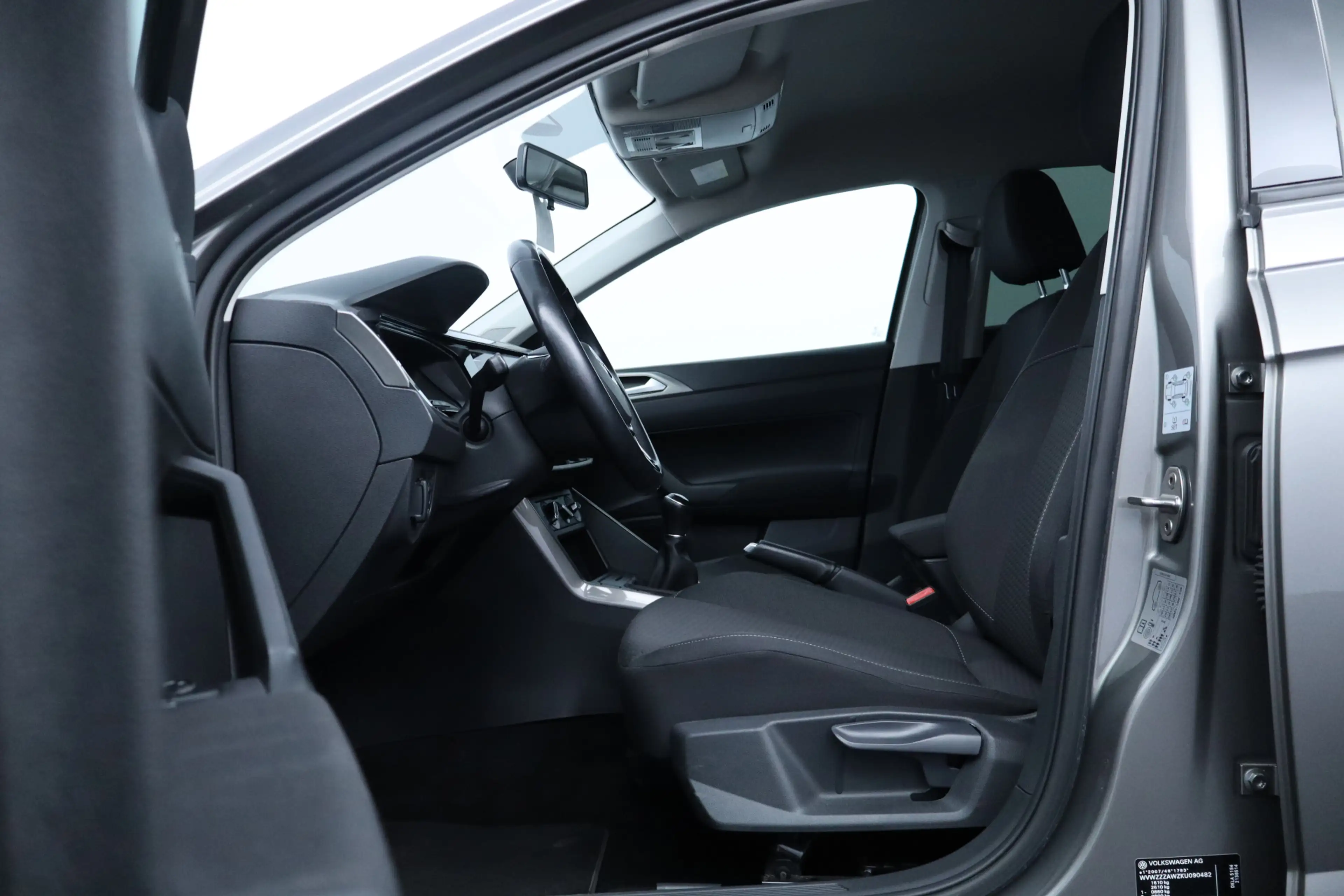 Volkswagen Polo 1.0 TSI Highline/ 15'' LMV/ Stoelverw./ Adaptive C — photo 16