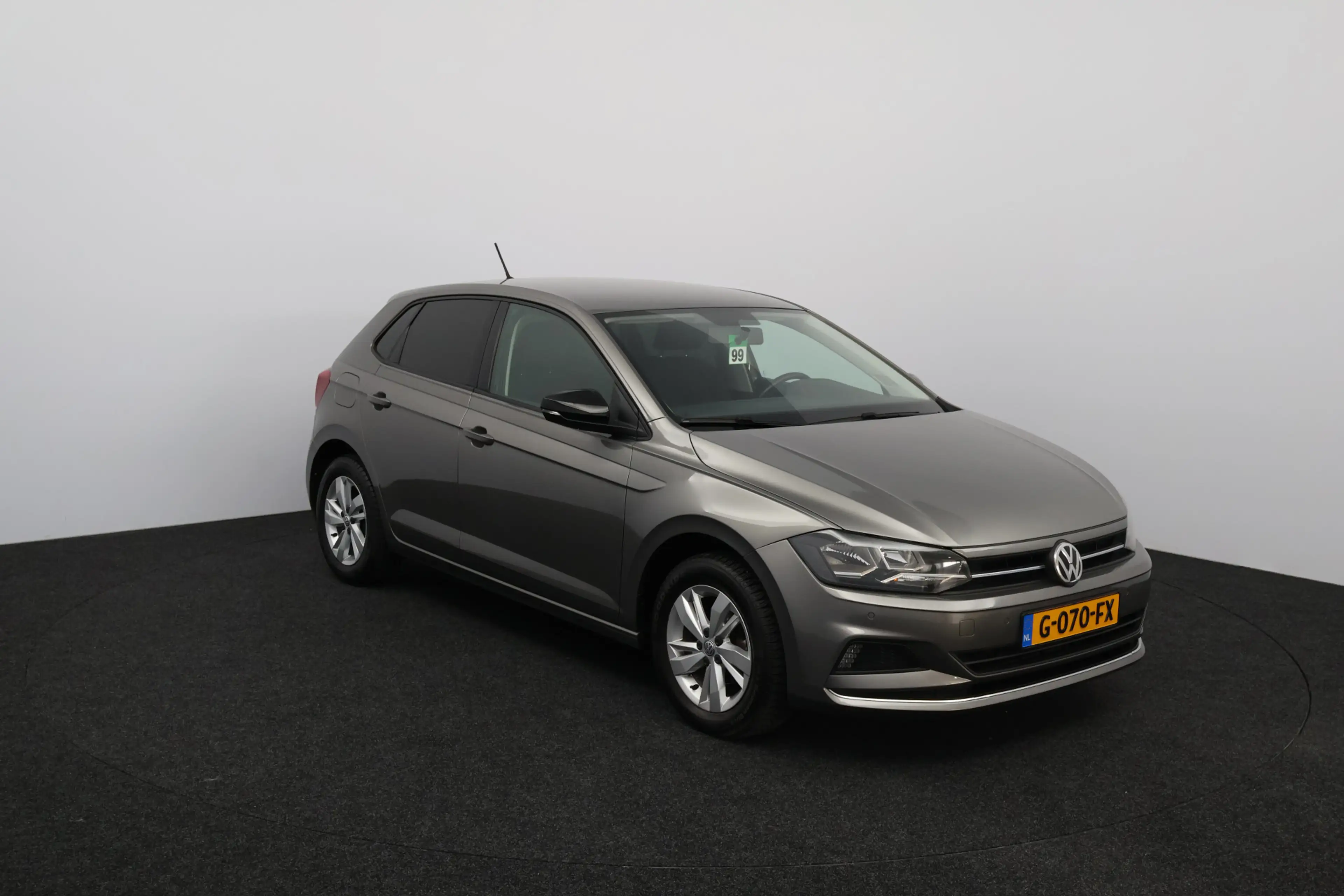 Volkswagen Polo 1.0 TSI Highline/ 15'' LMV/ Stoelverw./ Adaptive C — photo 9