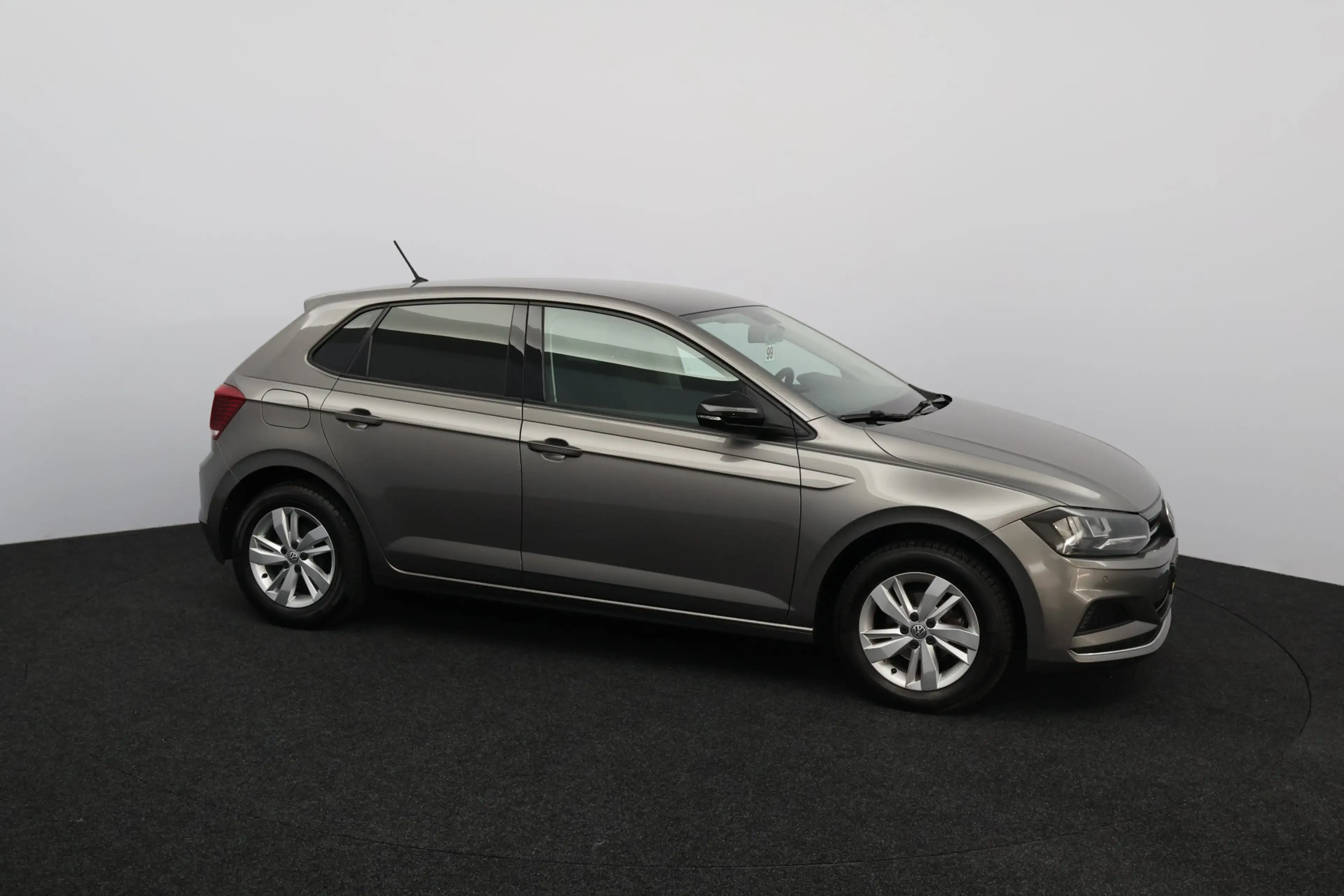 Volkswagen Polo 1.0 TSI Highline/ 15'' LMV/ Stoelverw./ Adaptive C — photo 10