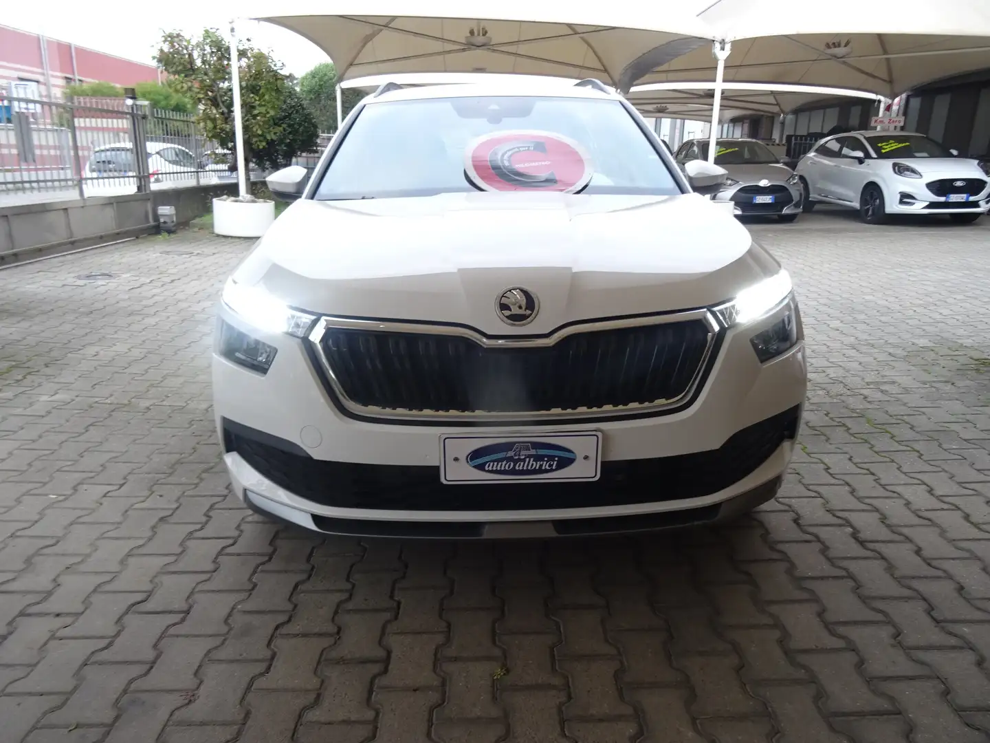 Skoda Kamiq 1.0 TSI 95 CV STYLE Bianco - 2