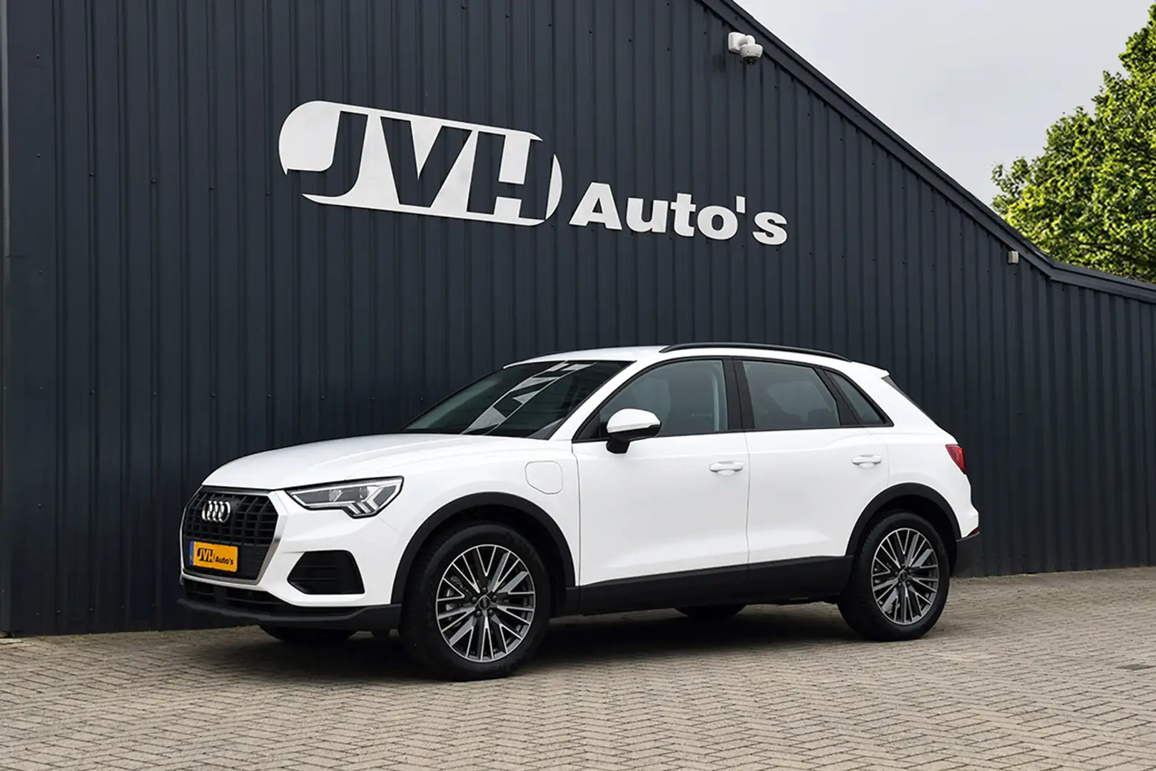 Audi Q3 45 TFSi-e 245pk PHEV Hybrid AUT/S-Tronic 03-2024 | Blanc - 1