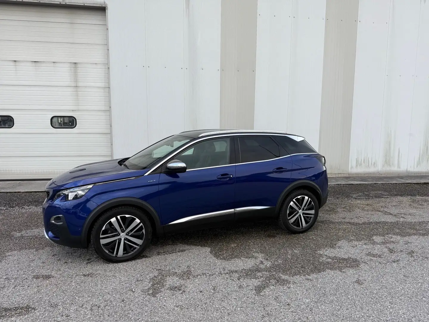 Peugeot 3008 2.0 bluehdi GT 180 EAT8 **GANCIO TRAINO** Blauw - 2