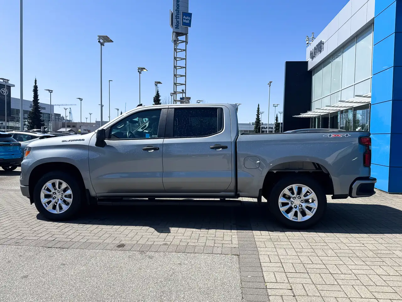Chevrolet Silverado 1500 снимка Chevrolet Silverado 1500