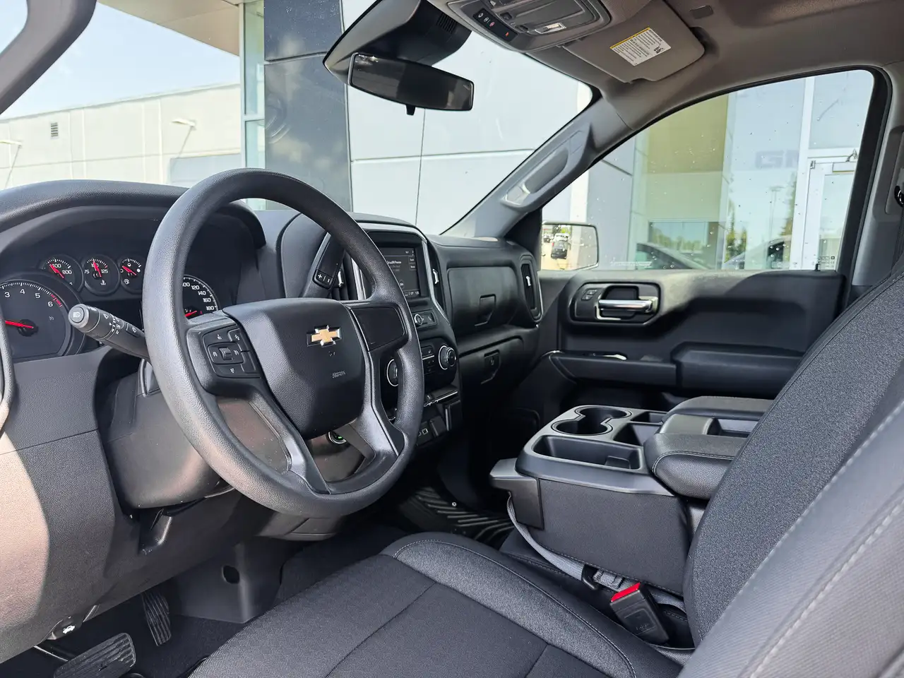 Chevrolet Silverado 1500 снимка Chevrolet Silverado 1500