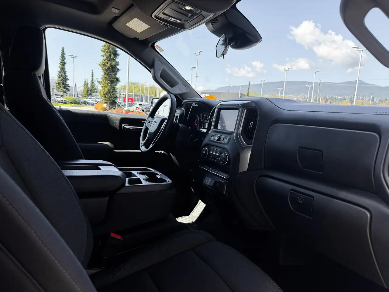 Chevrolet Silverado 1500 снимка Chevrolet Silverado 1500