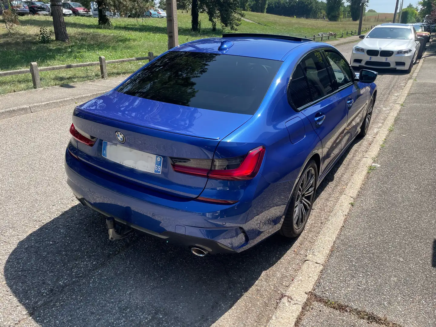 BMW 320 320d 190 ch M Sport - 2