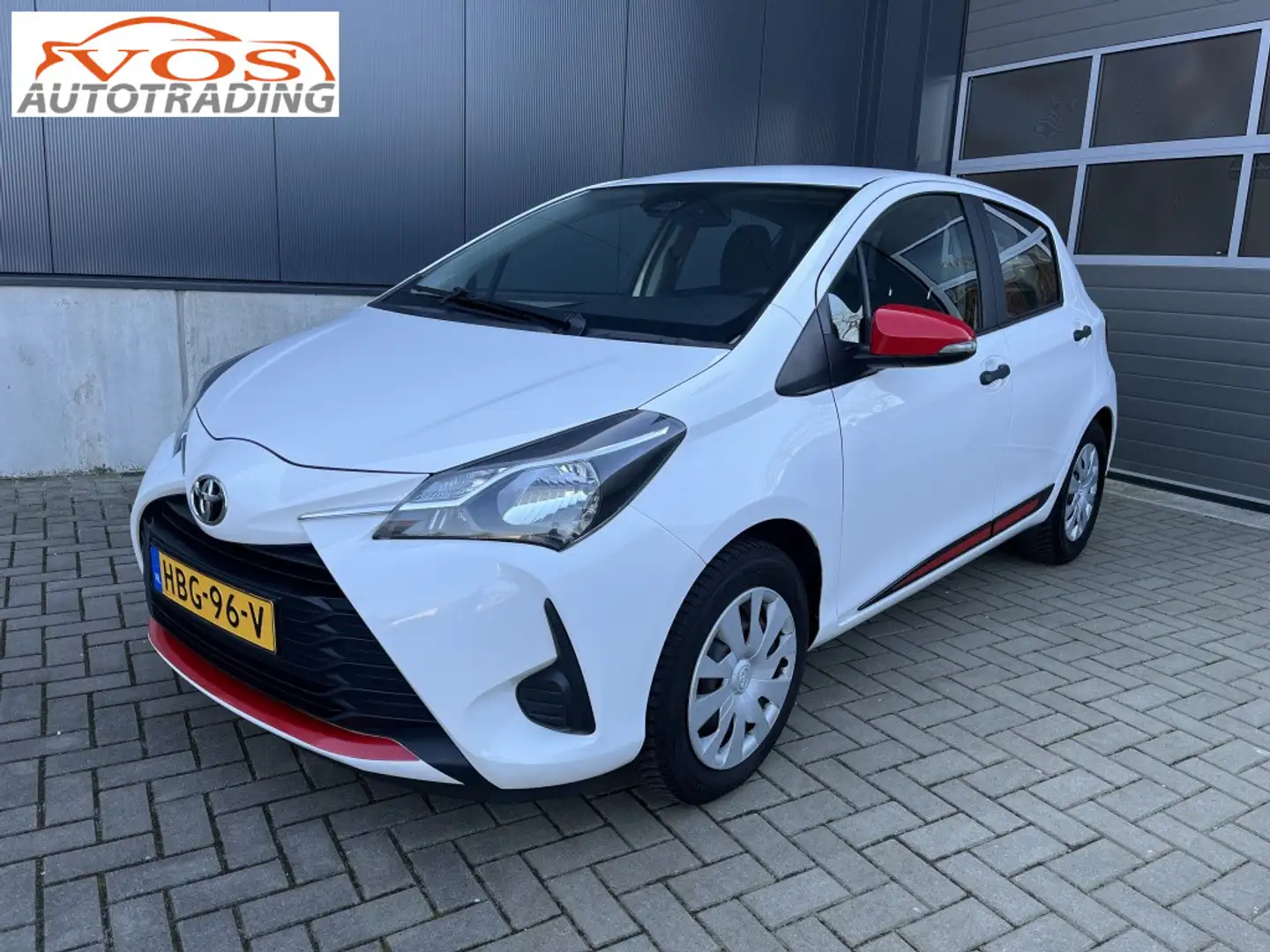 Toyota Yaris 1.0 VVT-i Comfort Weiß - 1