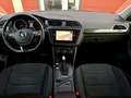 Volkswagen Tiguan Carat R-Line  4Motion 2.0 180 DSG 1ère Main Attelage Pack Hiver Caméra Garantie 1an Gris - thumbnail 7