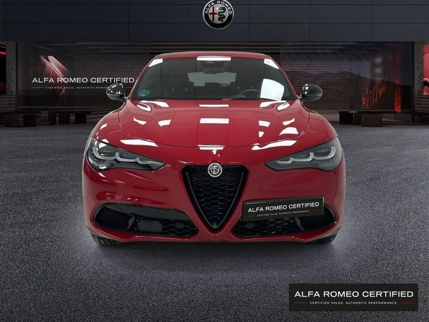 Alfa Romeo Stelvio 2.2 Diesel 118kW (160CV)  RWD Sprint Rojo - 2