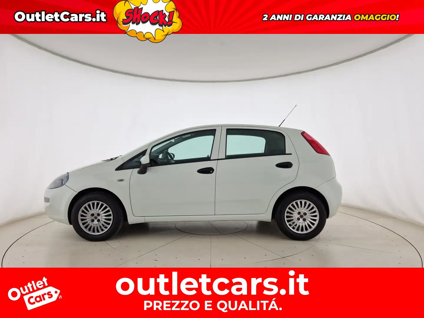 Fiat Punto 5p 1.2 young c/navi,radio Blanc - 2
