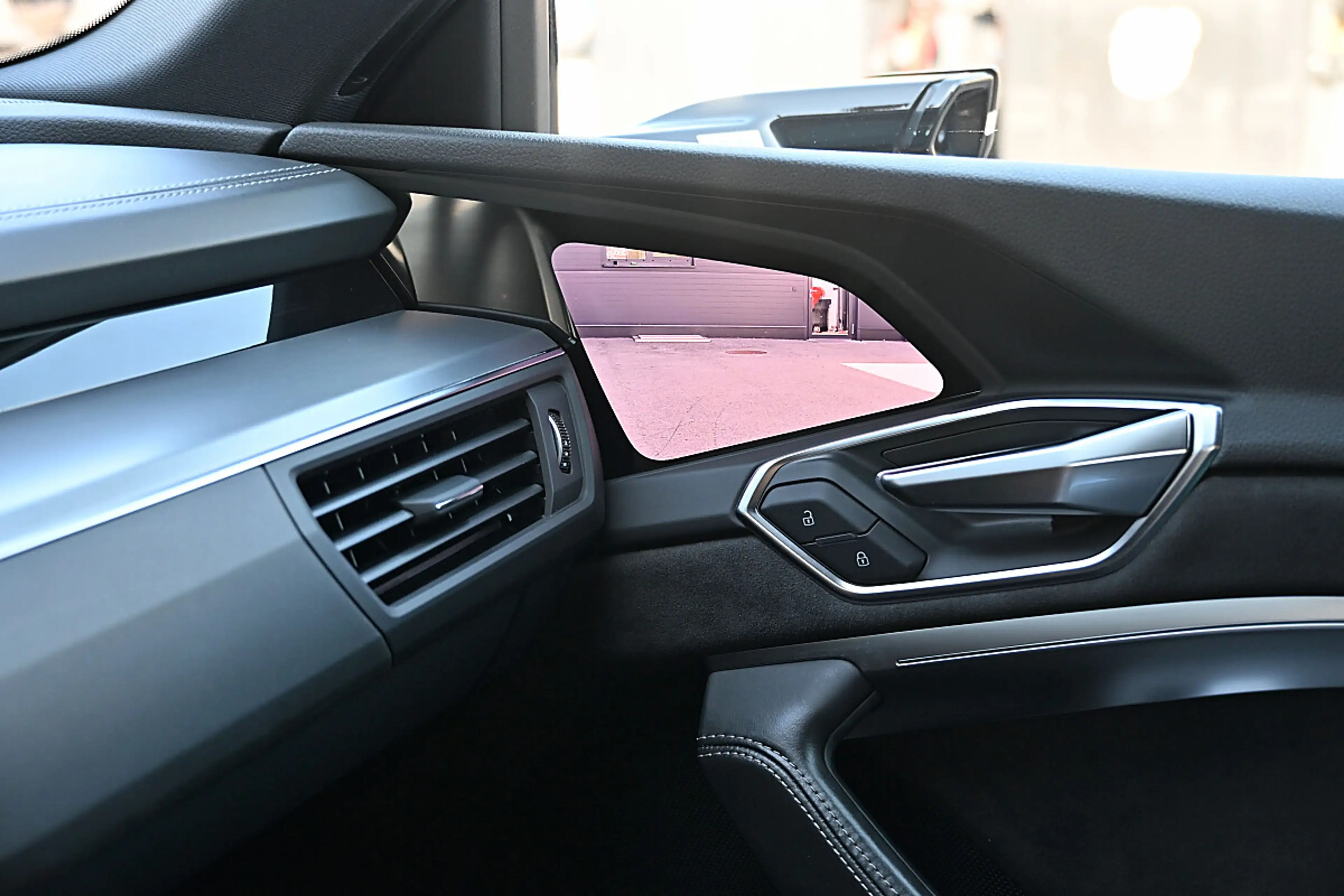 Audi e-tron SB 55 quattro 95kWh S-line NP €121k 21", ACC, H... — photo 9