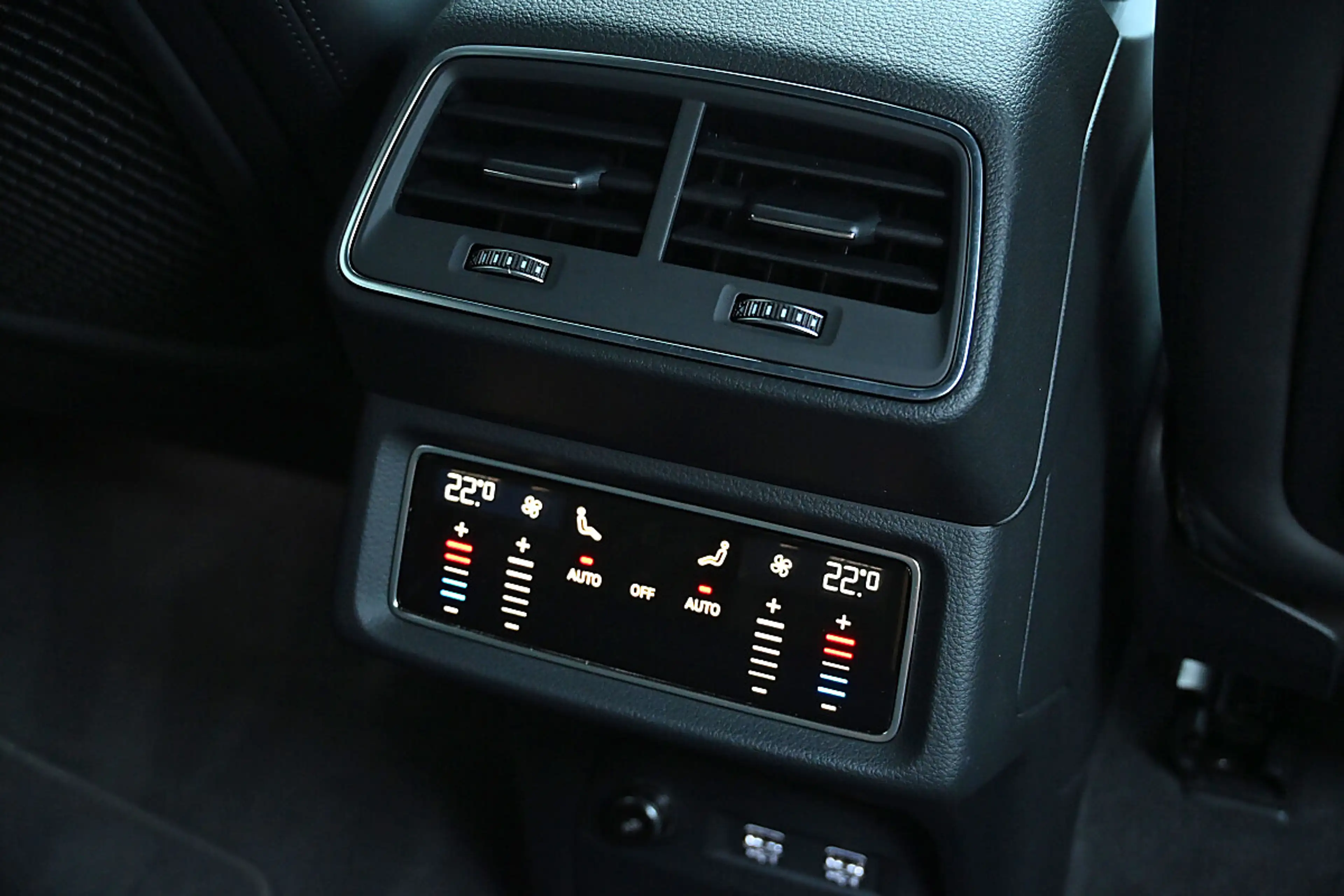 Audi e-tron SB 55 quattro 95kWh S-line NP €121k 21", ACC, H... — photo 11