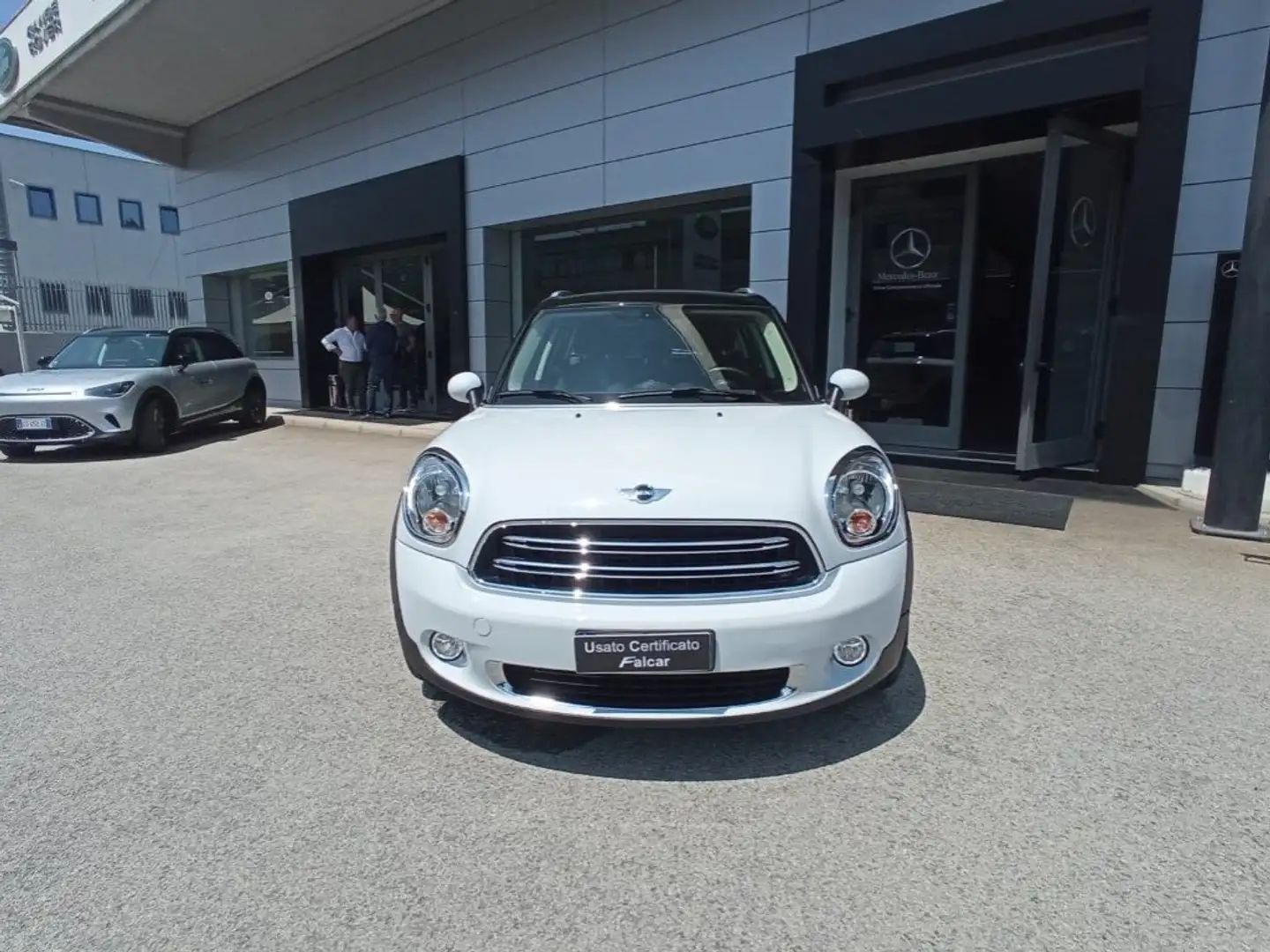 MINI Cooper D Countryman Mini Weiß - 2