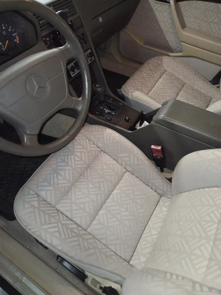 Mercedes-Benz C 220 Elegance, foto 12