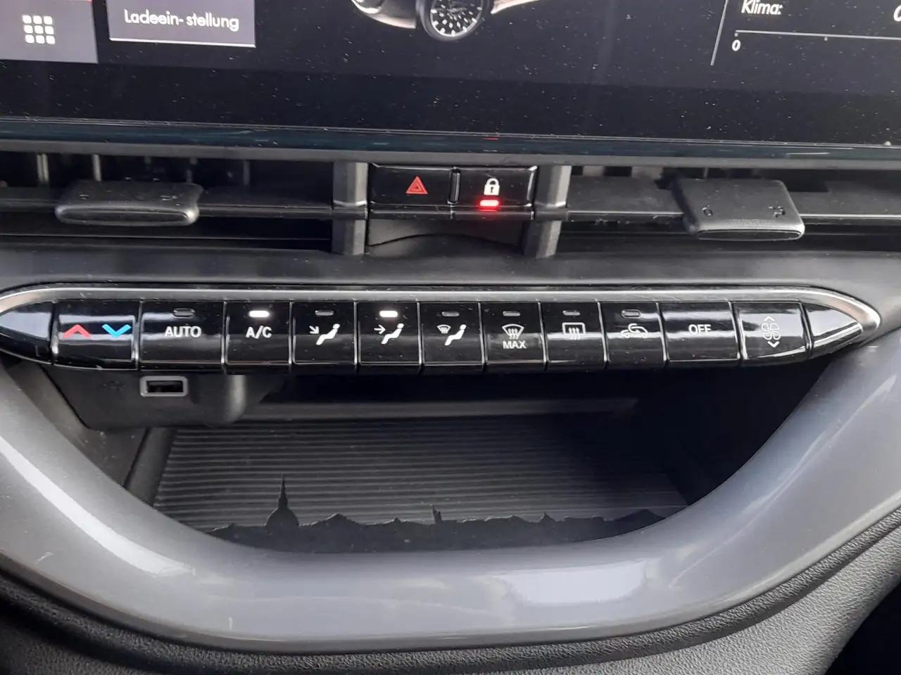 Fiat 500e 500 e NAVI/APP~2xPDC~SHZ~RFK~GRA~ALU~DAB~KLIMAUT 23