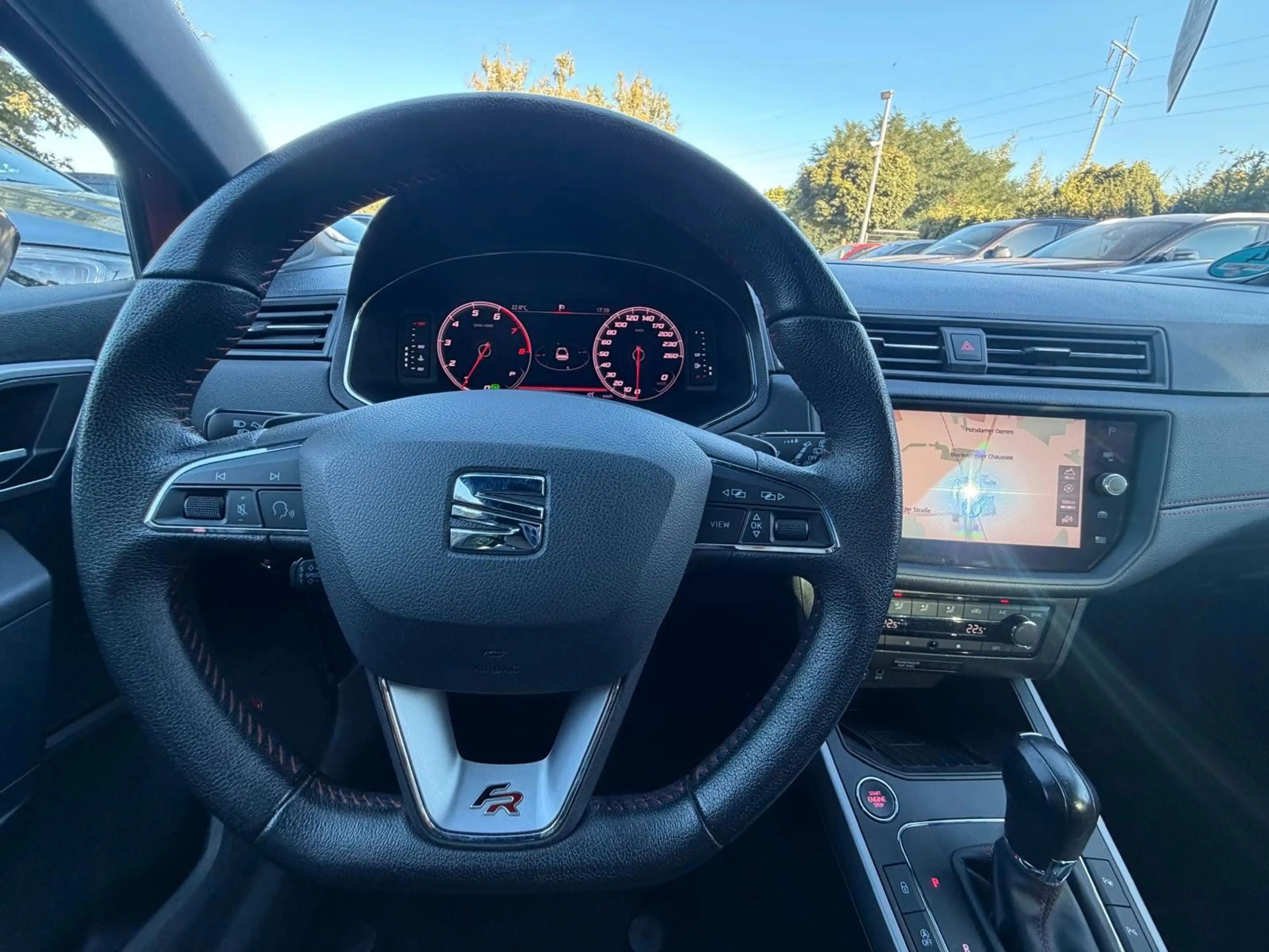 SEAT Arona FR Tempo*Navi*Tempo*VirtualTacho*Kamera — photo 9