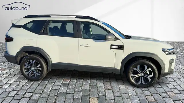 Dacia Bigster view 4