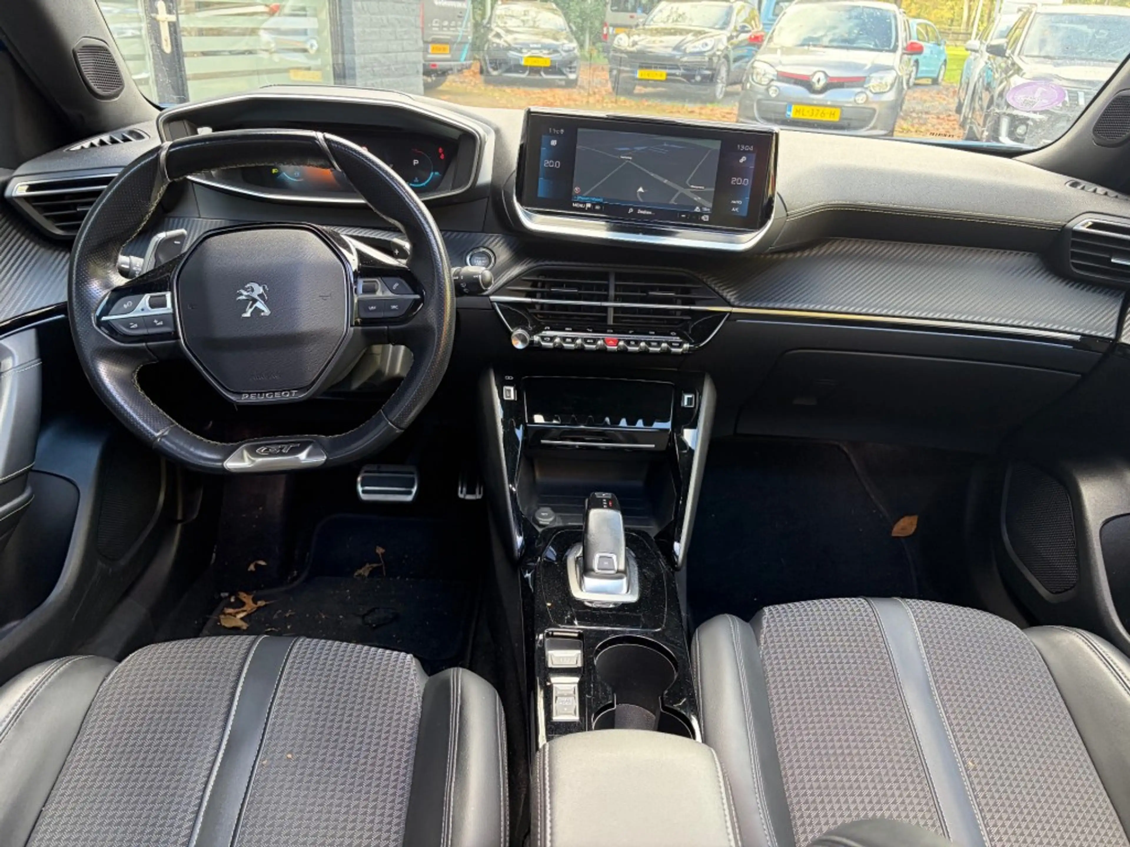 Peugeot 2008 1.2 PURETECH GT-LINE opendak — photo 10