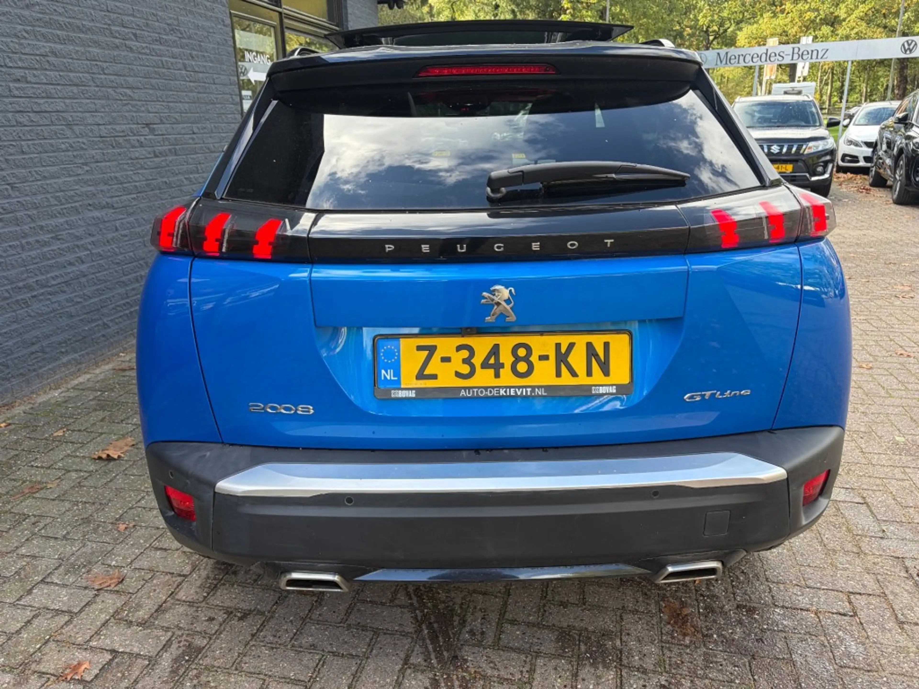 Peugeot 2008 1.2 PURETECH GT-LINE opendak — photo 11