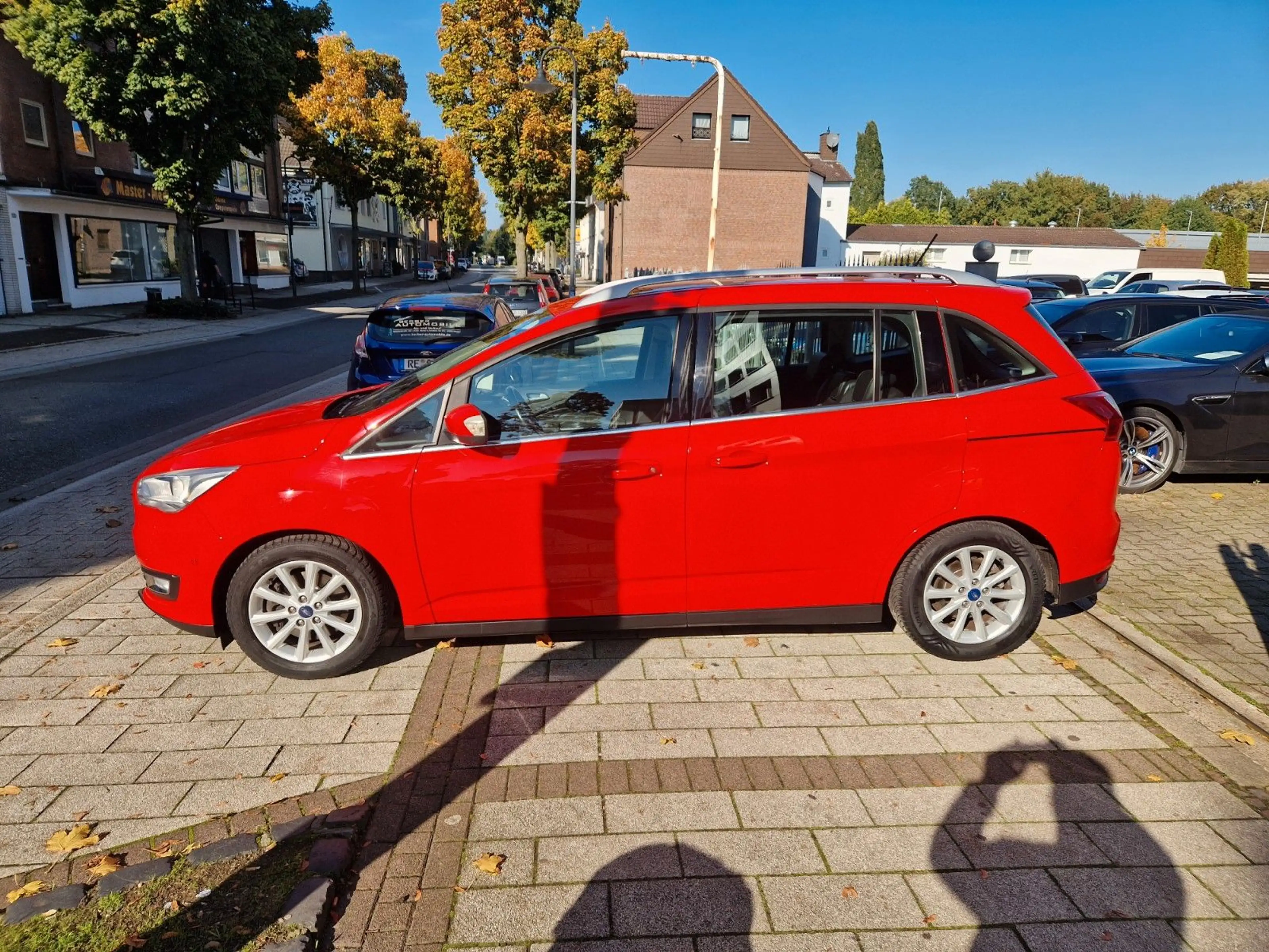 Ford Grand C-Max Grand C-MAX Titanium*Navi*Cam*Shz*Ahk*7-Sitzer — photo 8
